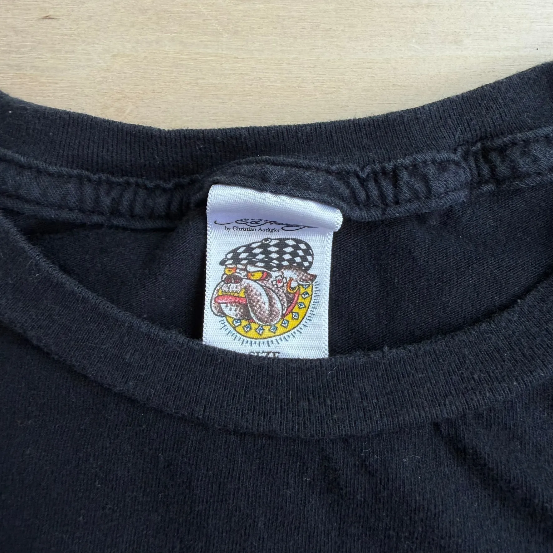 J- Vintage Ed Hardy Top Hat Skeleton Casino Graphic Tee - S sold by HG Vintage product image thumbnail 3