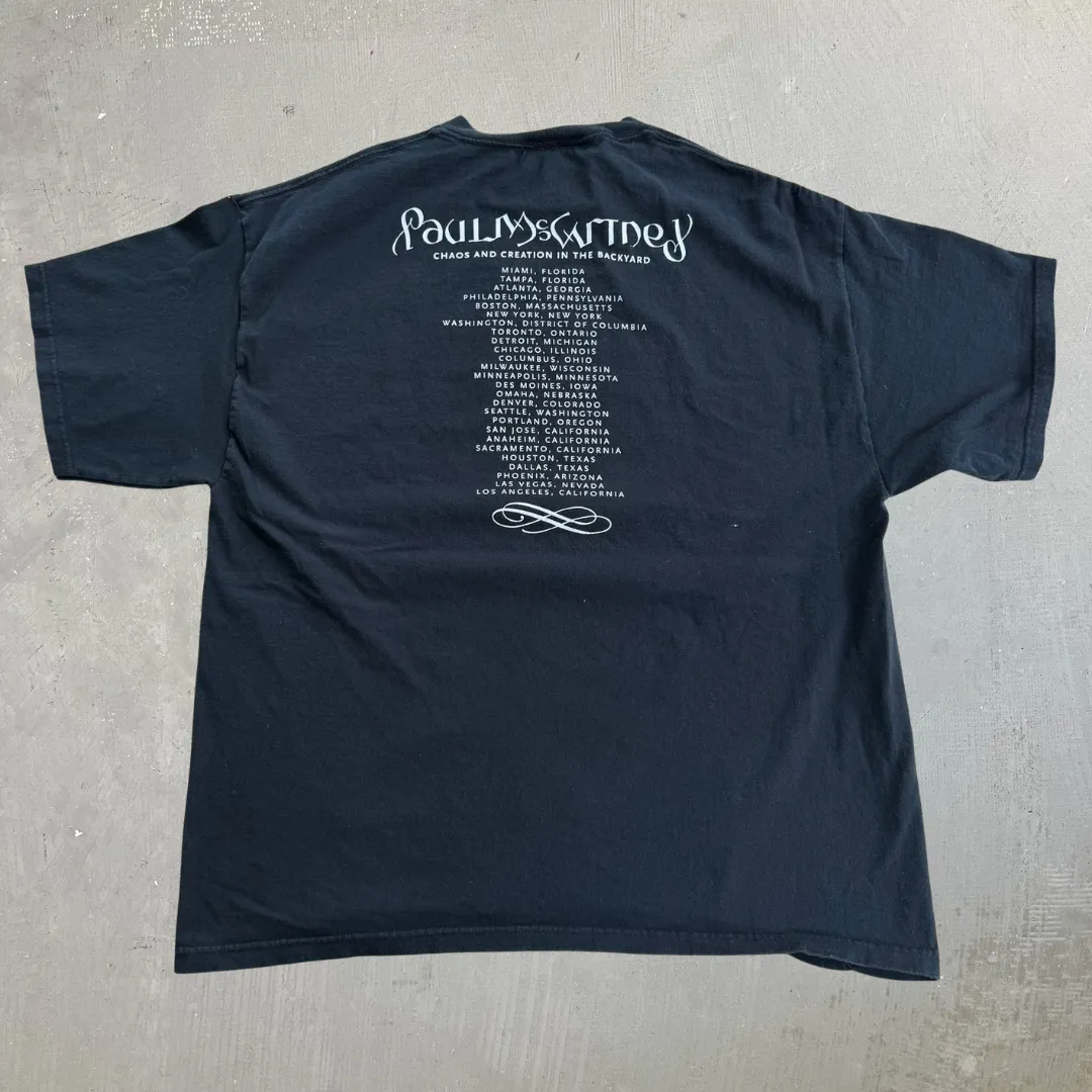 J- Vintage Paul McCartney Chaos & Creation In The Backyard Tour Made In USA Giant Tag Tee - XL sold by HG Vintage product image thumbnail 4