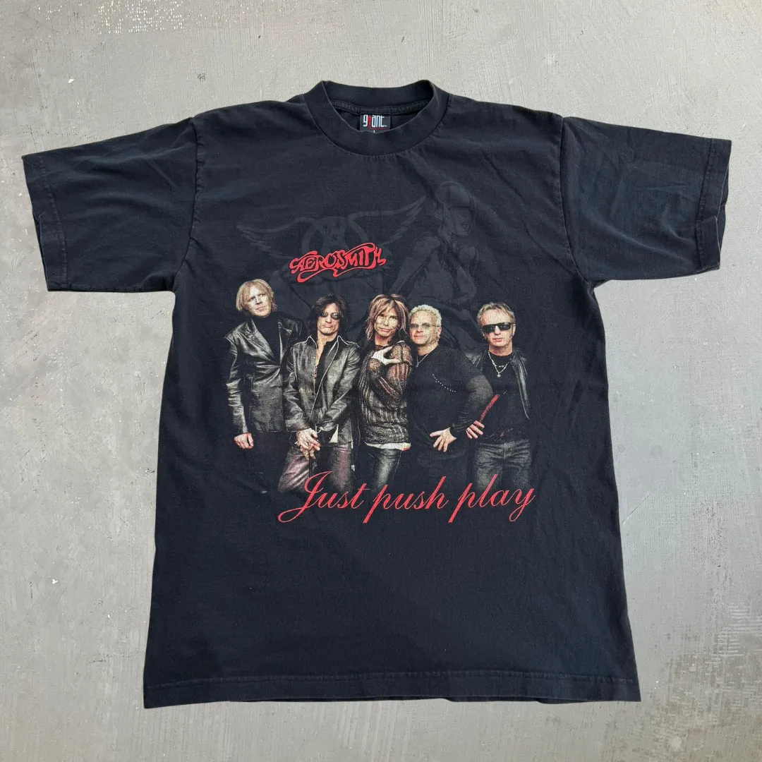 J- Vintage '01 Aerosmith Just Push Play Tour Picture Giant Tag Tee - L sold by HG Vintage