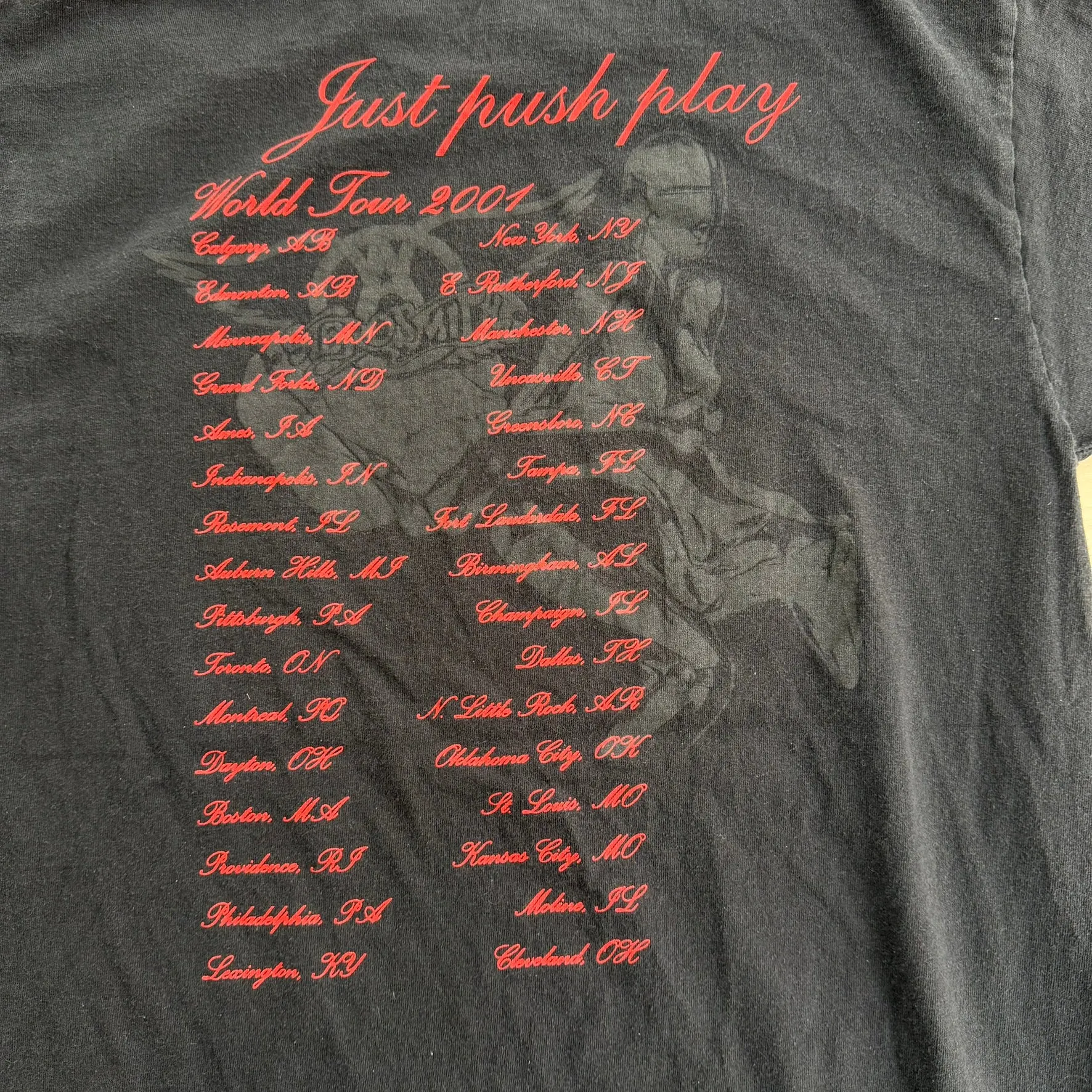 J- Vintage '01 Aerosmith Just Push Play Tour Picture Giant Tag Tee - L sold by HG Vintage product image thumbnail 4
