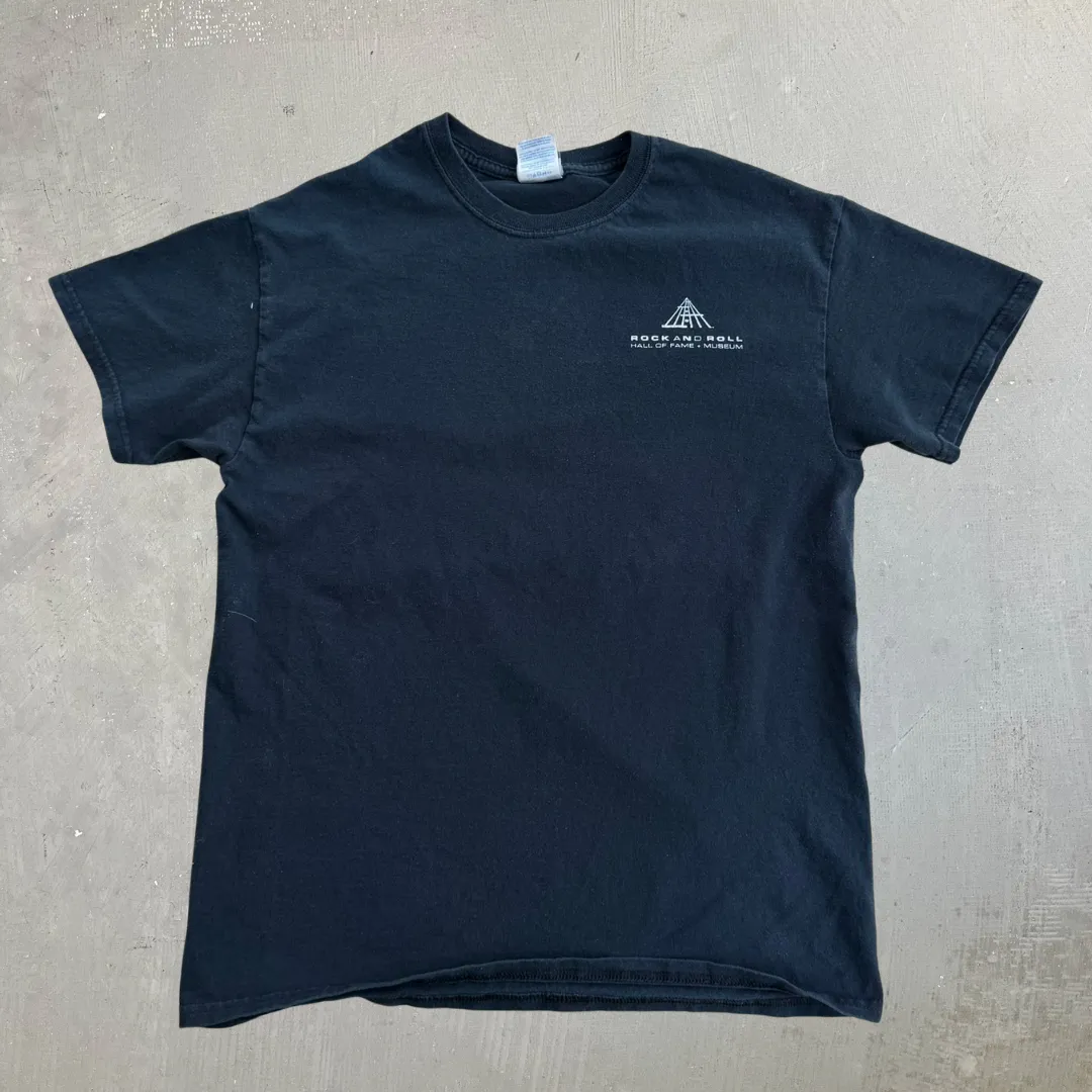 J- Vintage Rock & Roll Hall Of Fame Museum Graphic Tee - M sold by HG Vintage