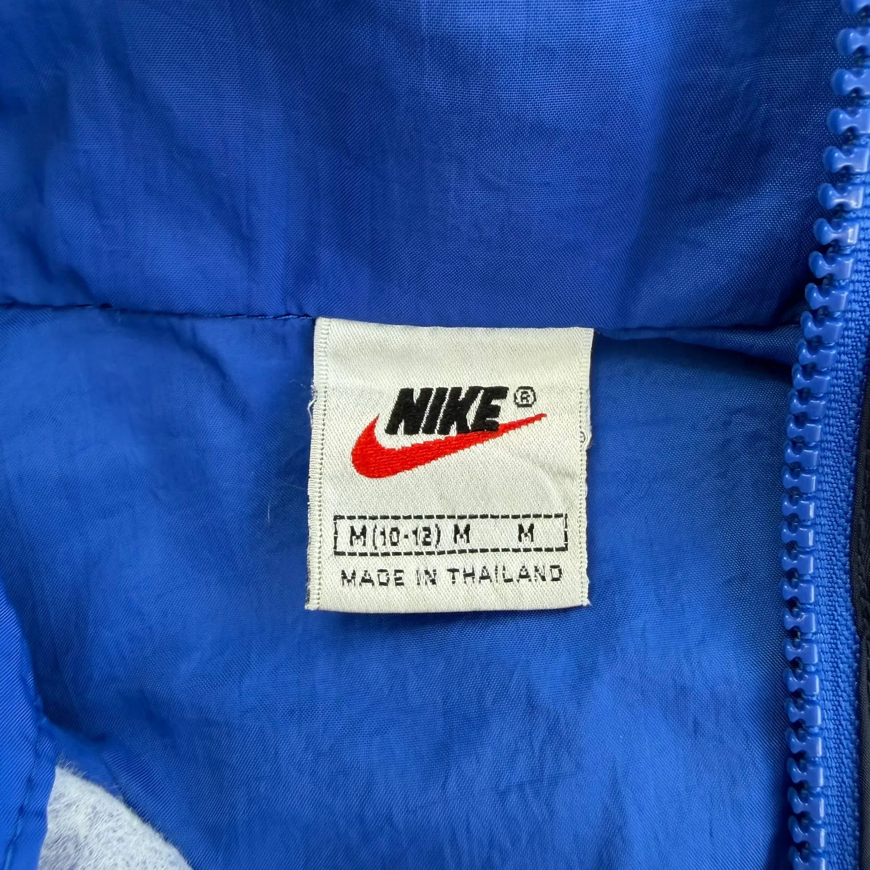 J- Vintage Nike Anorak Pullover Blue Lightweight Windbreaker - M sold by HG Vintage product image thumbnail 4