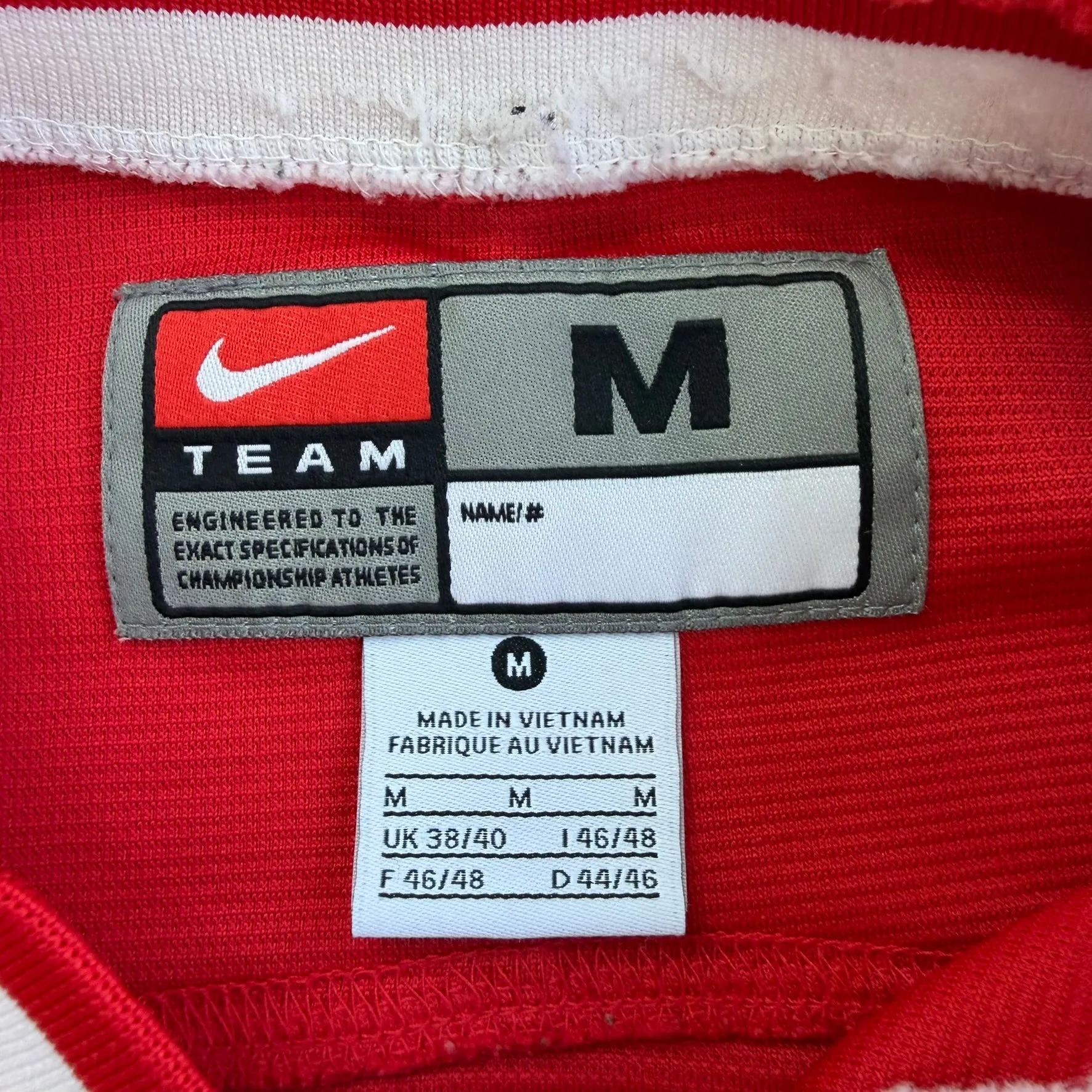 J- Vintage Nike Hockey Canada IIHF Hockey Jersey - M sold by HG Vintage product image thumbnail 3