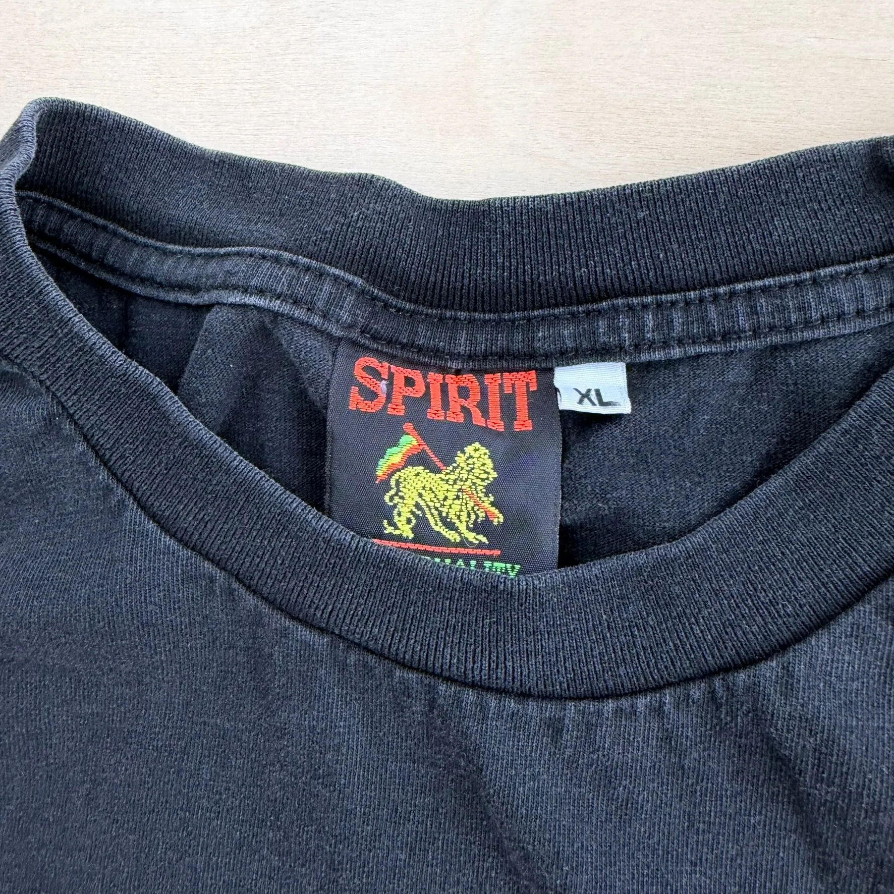J- Vintage Bob Marley Picture Cut Off Sleeves Tee - XL sold by HG Vintage product image thumbnail 3