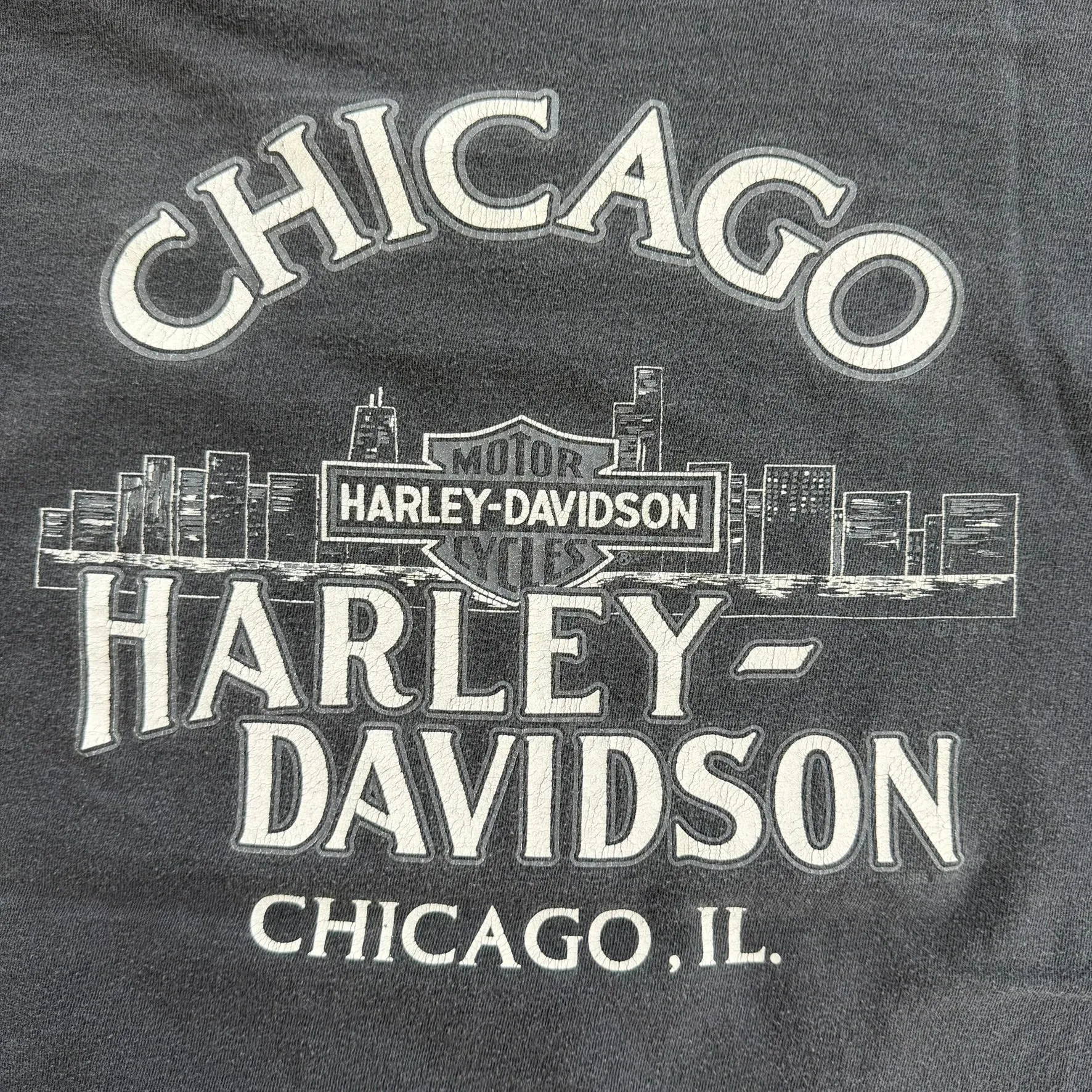 J- Vintage '99 Harley Davidson Chicago Illinois Made In USA Long Sleeve Tee - 2XL sold by HG Vintage product image thumbnail 4