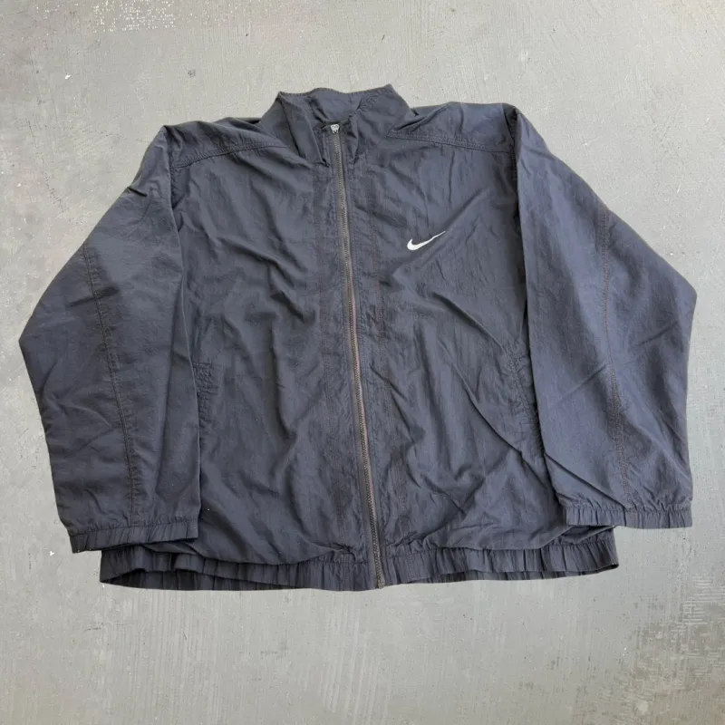 J- Vintage Nike Black Zip Up Lightweight Windbreaker - XL made by HG Vintage