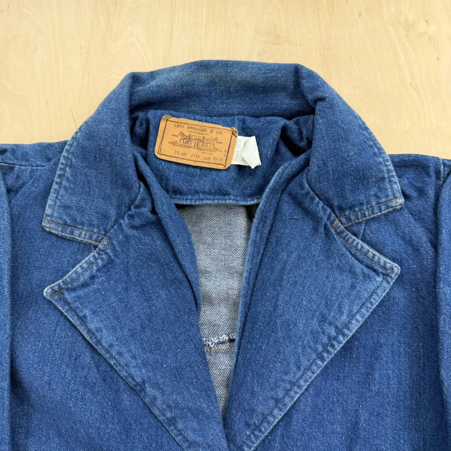 J- Vintage Levi's Strauss Made In USA Orange Bab 76068 0714 Denim Blazer - 9/10 (fits S/M) sold by HG Vintage product image thumbnail 4