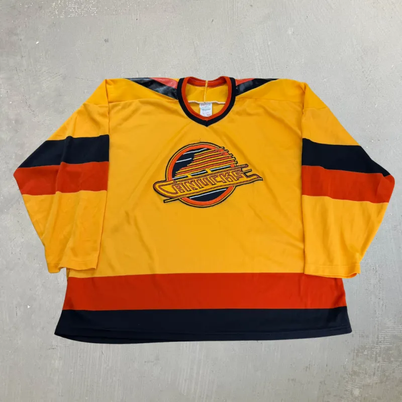 J- Vintage Vancouver Canucks NHL CCM Alternate Colorway Jersey - XL made by HG Vintage