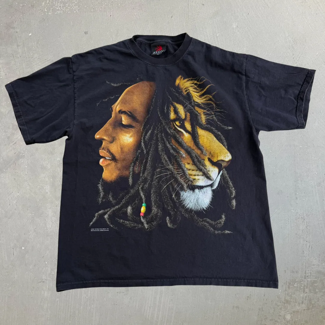 J- Vintage '07 Zion Bob Marley & Lion Graphic Tee - L sold by HG Vintage