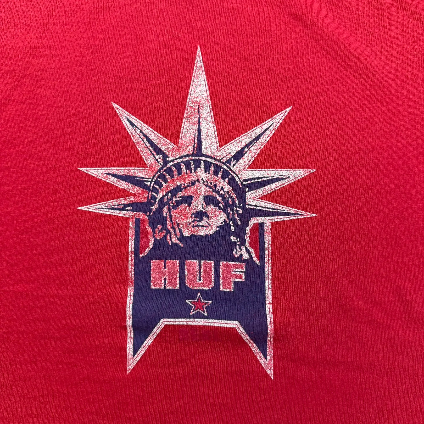 J- Vintage HUF Statue Of Liberty Graphic Made In USA Single Stitch Tee - M sold by HG Vintage product image thumbnail 2
