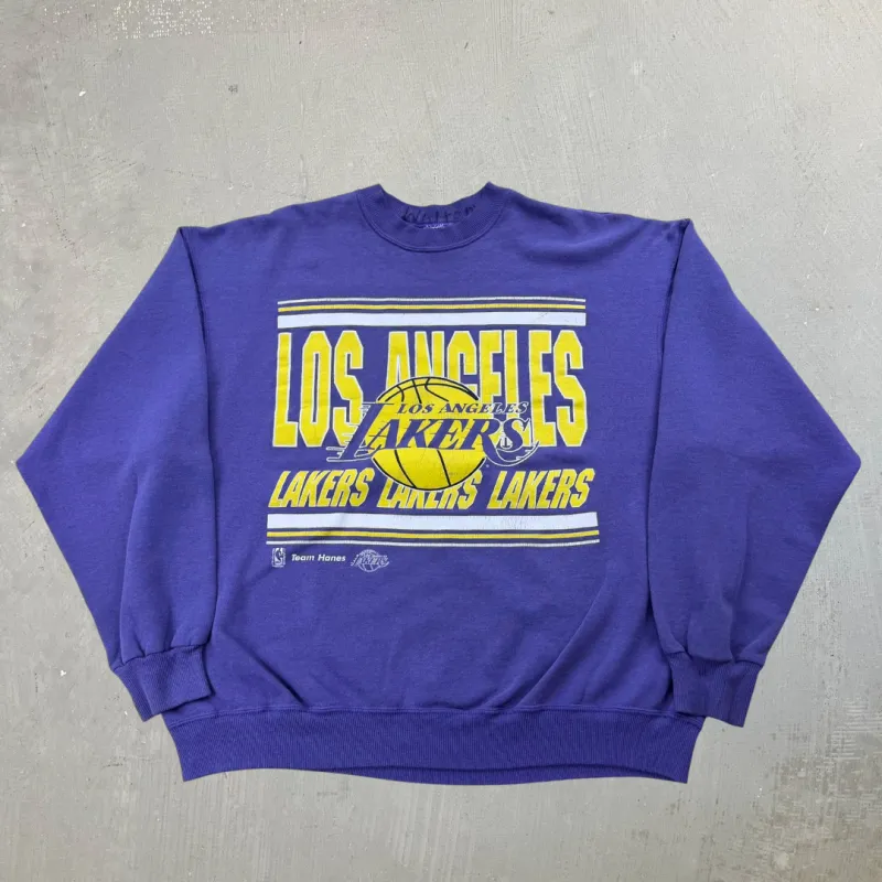 J- Vintage Los Angeles Lakers NBA Text & Graphic Crewneck - XL made by HG Vintage