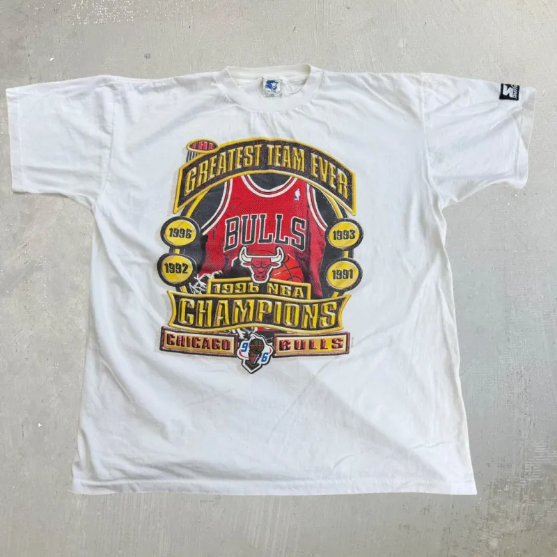J- Vintage '96 Chicago Bulls NBA Champions 1996 Starter Graphic Single Stitch Tee - L made by HG Vintage