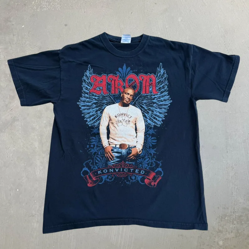 J- Vintage Akon Konvicted Picture Graphic Tee - M made by HG Vintage
