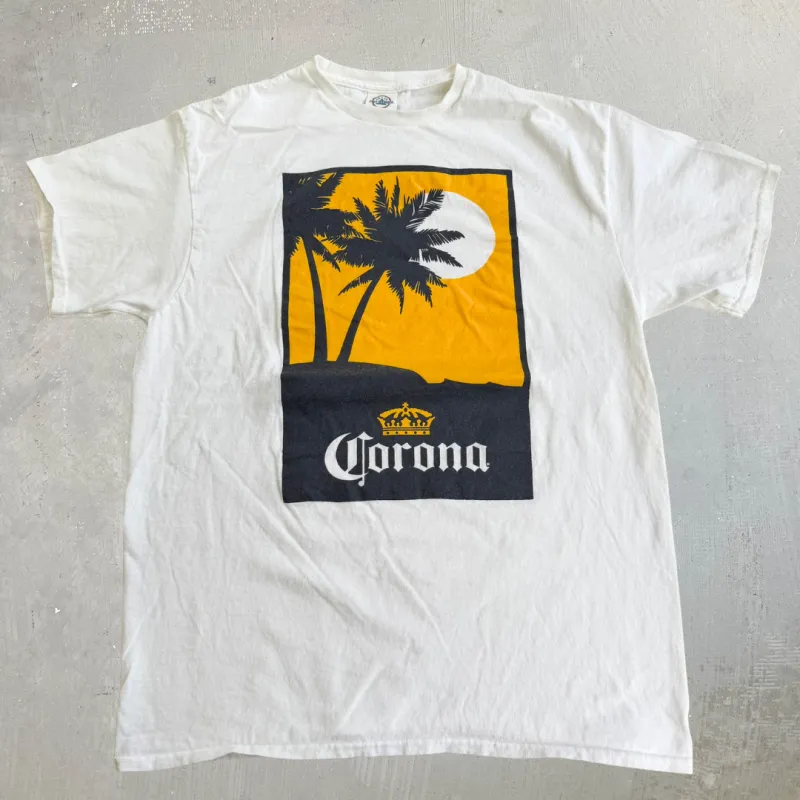 J- Vintage Corona Extra Palm Trees & Sunset Graphic Tee - L made by HG Vintage