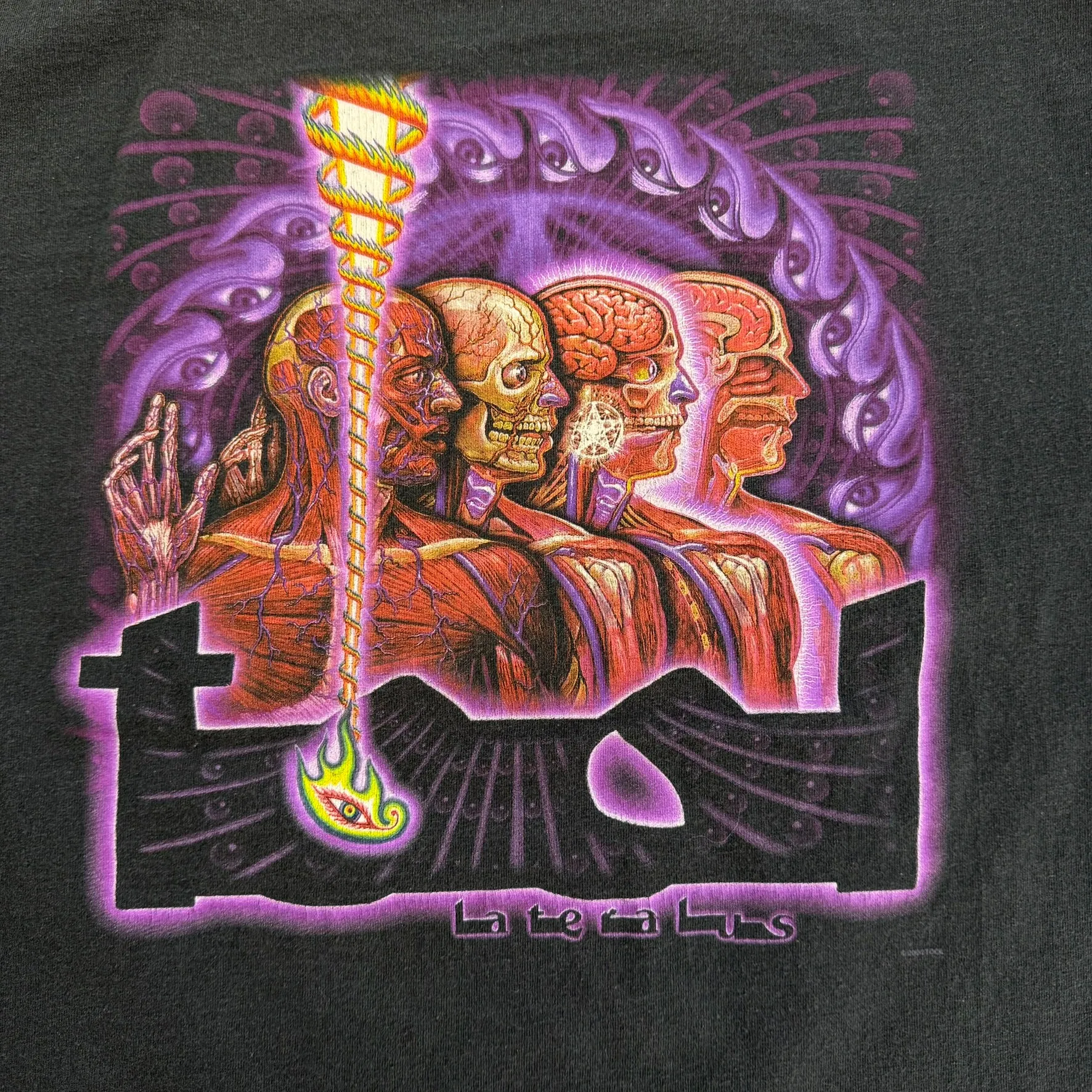 J- Vintage '04 TOOL Lateralus Graphic Red Anvil Tag Tee - L sold by HG Vintage product image thumbnail 4