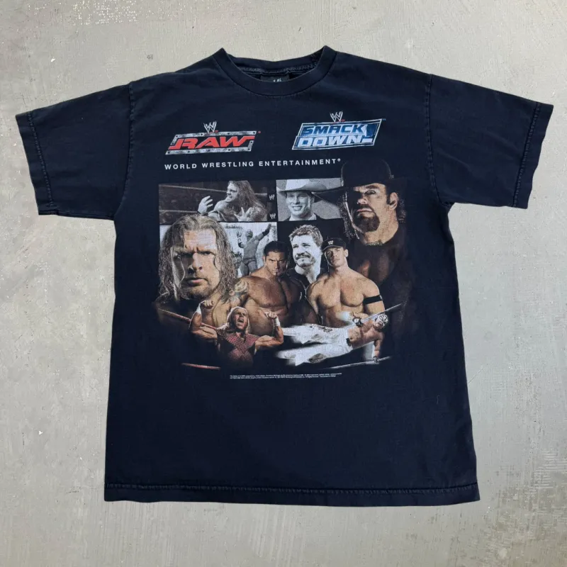 J- Vintage '04 WWE Raw & Smackdown Picture Graphic Tee - M made by HG Vintage