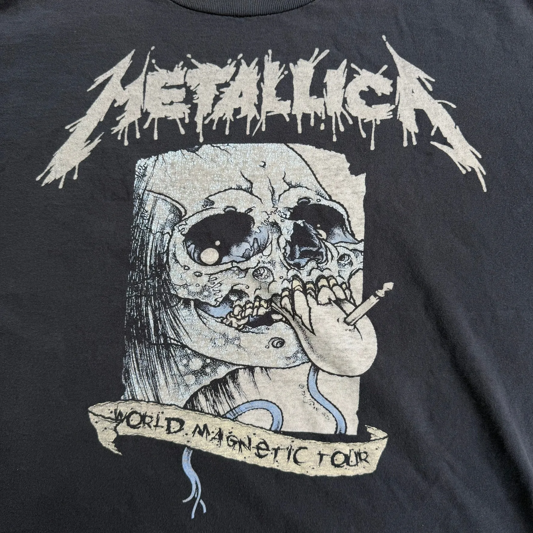 J- Vintage '08 Metallica World Magnetic Tour Graphic Tee - XL sold by HG Vintage product image thumbnail 2