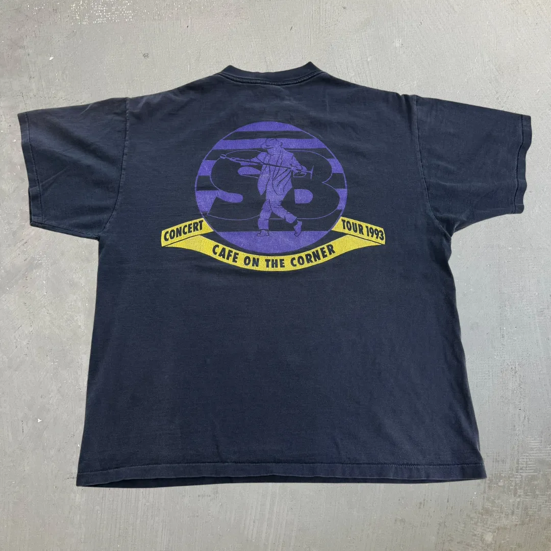 J- Vintage '93 Sawyer Brown Cafe On The Corner Tour Picture Made In USA Single Stitch Tee - XL sold by HG Vintage product image thumbnail 3