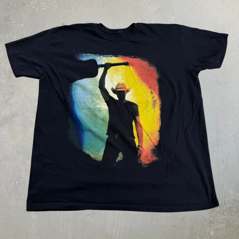 J- '17 Dean Brody Beautiful Freak Show Tour Picture Tee - XL made by HG Vintage