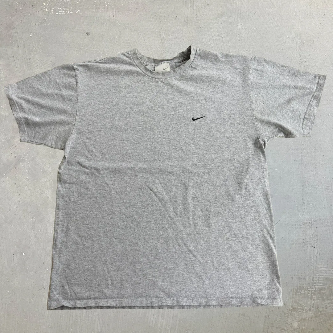 J- Vintage Nike Embroidered Chest Swoosh Tee - L sold by HG Vintage