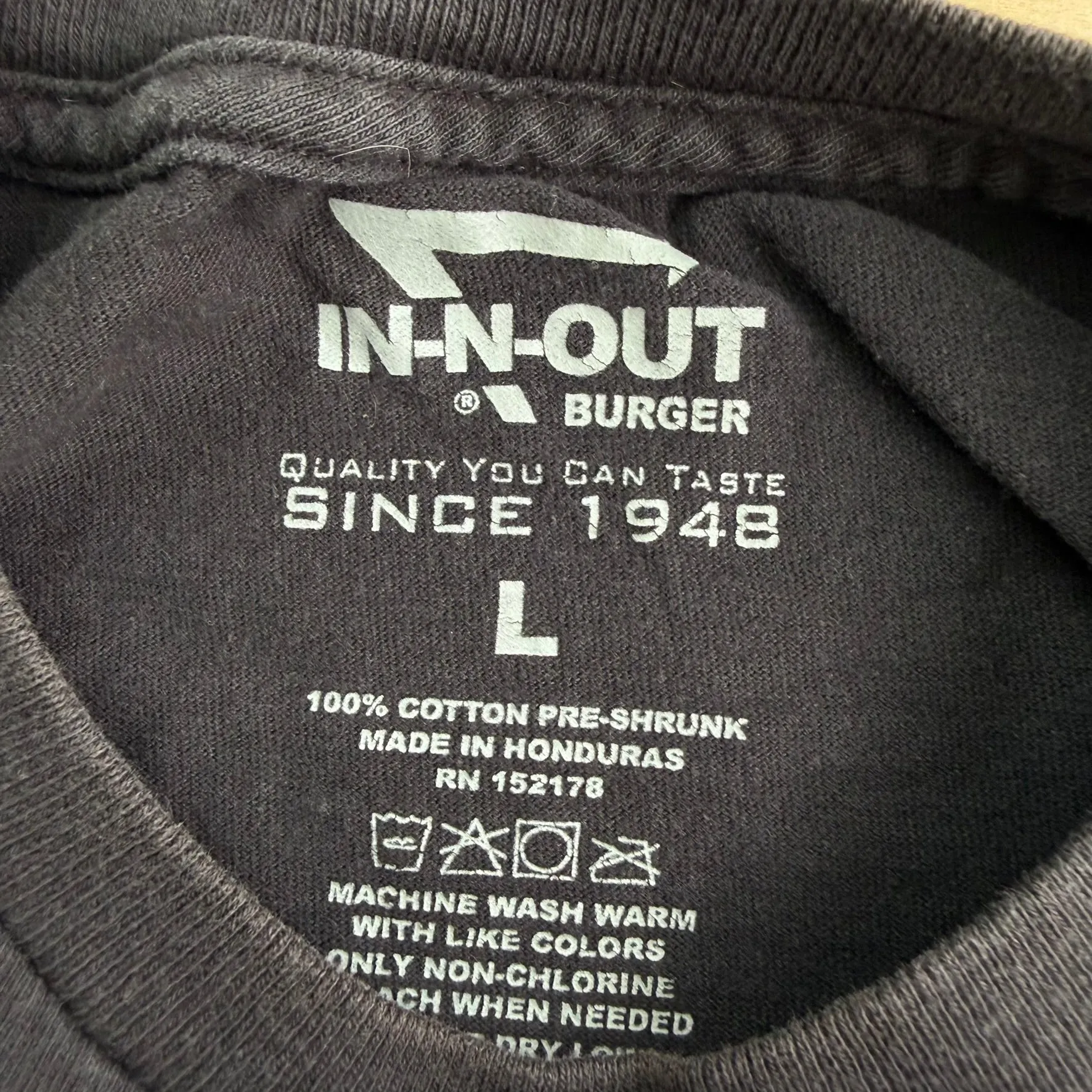 J- In & Out Burger California Graphic Tee - L sold by HG Vintage product image thumbnail 3
