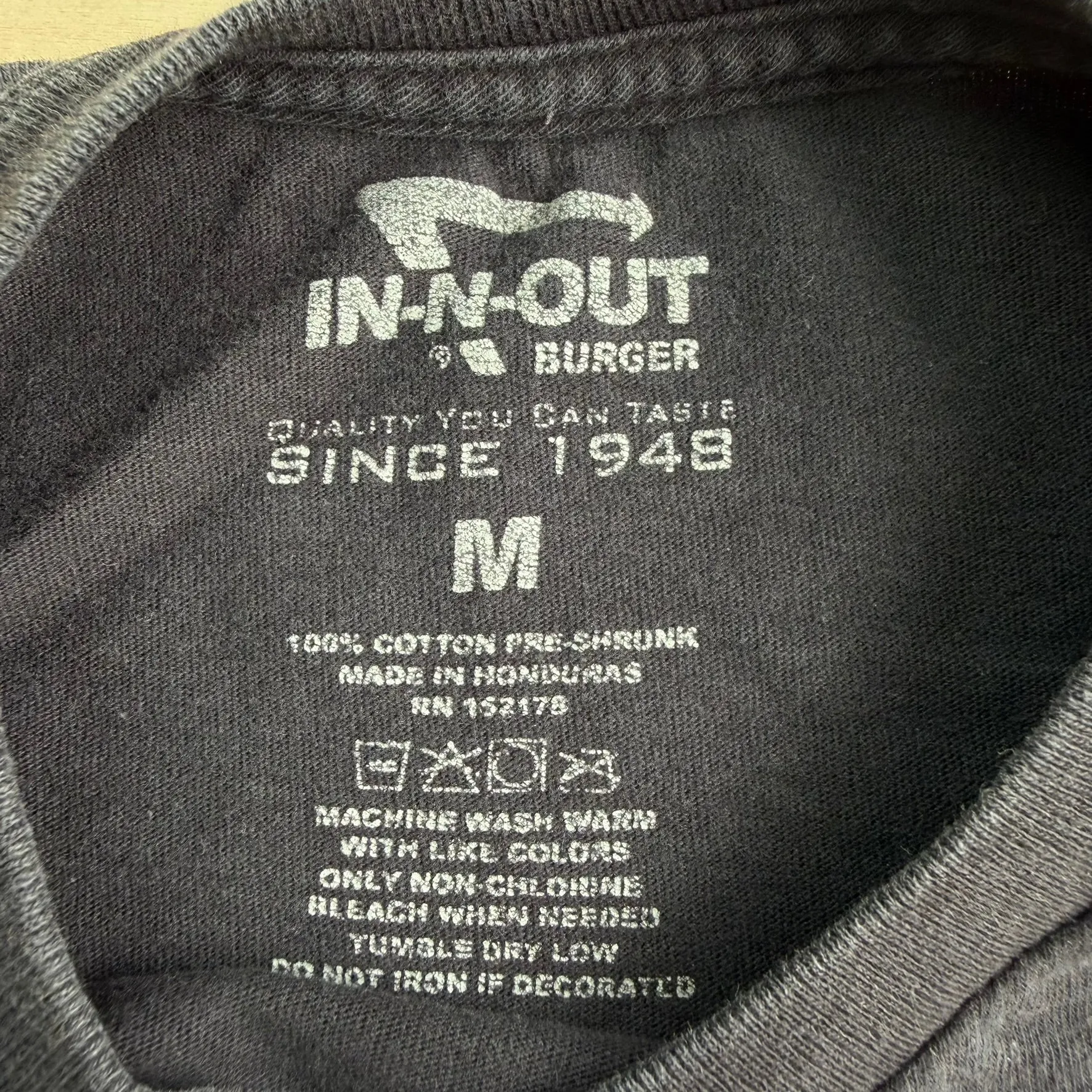 J- In & Out Burger Arizona Graphic Tee - M sold by HG Vintage product image thumbnail 3