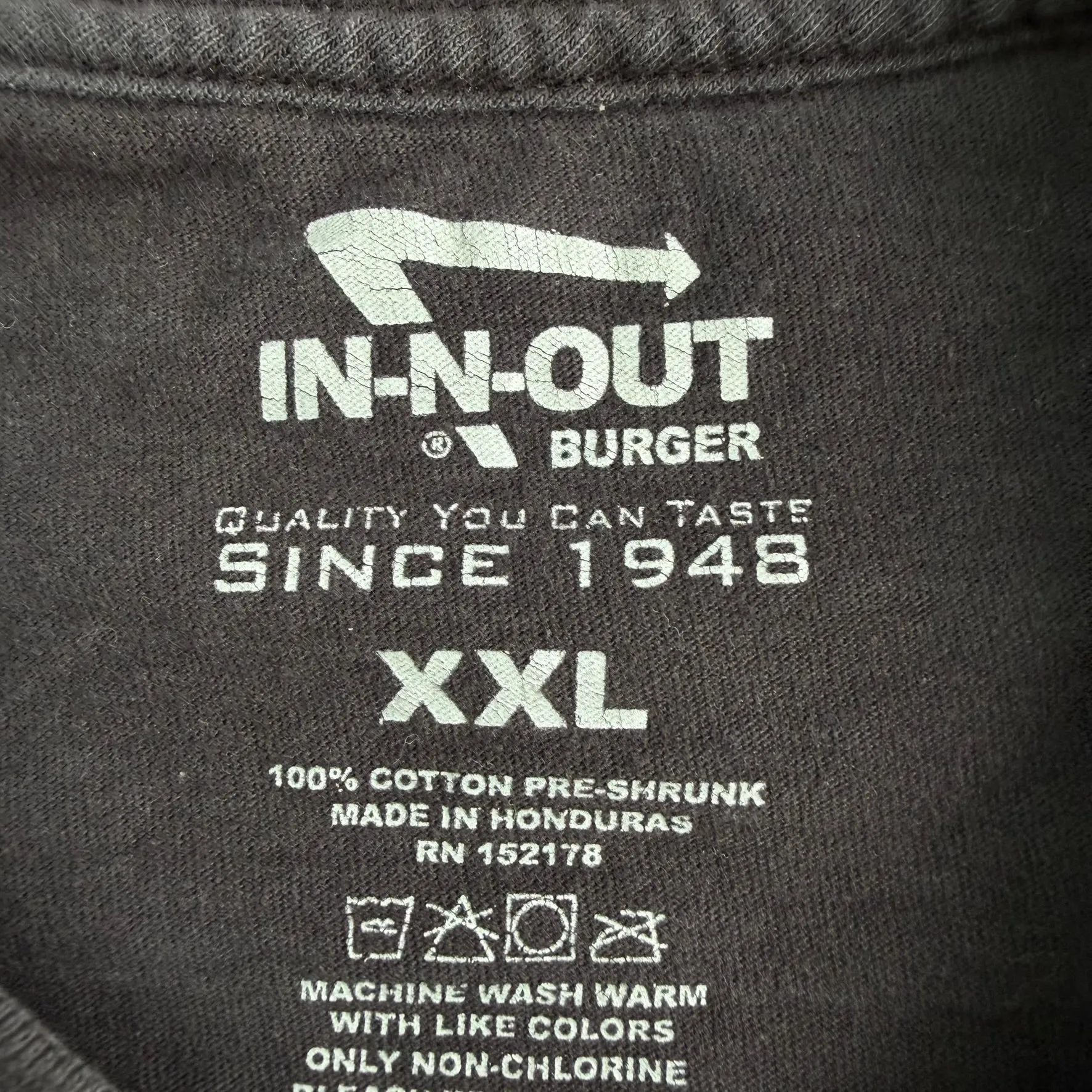 J- In & Out Burger California Graphic Tee - 2XL sold by HG Vintage product image thumbnail 3