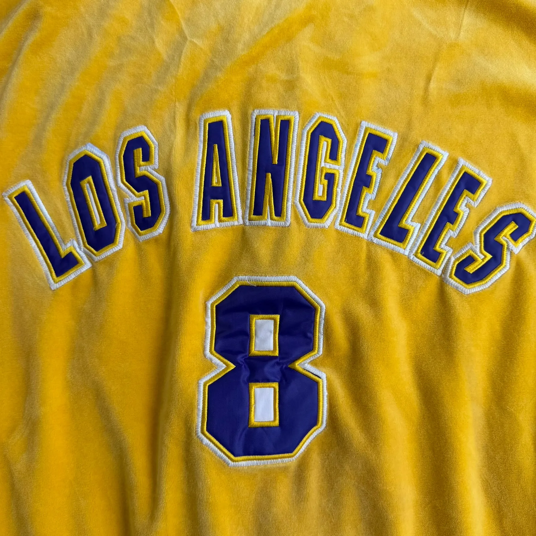 J- Vintage Los Angeles Lakers NBA Kobe Bryant 8 Velour Track Jacket - 2XL sold by HG Vintage product image thumbnail 4