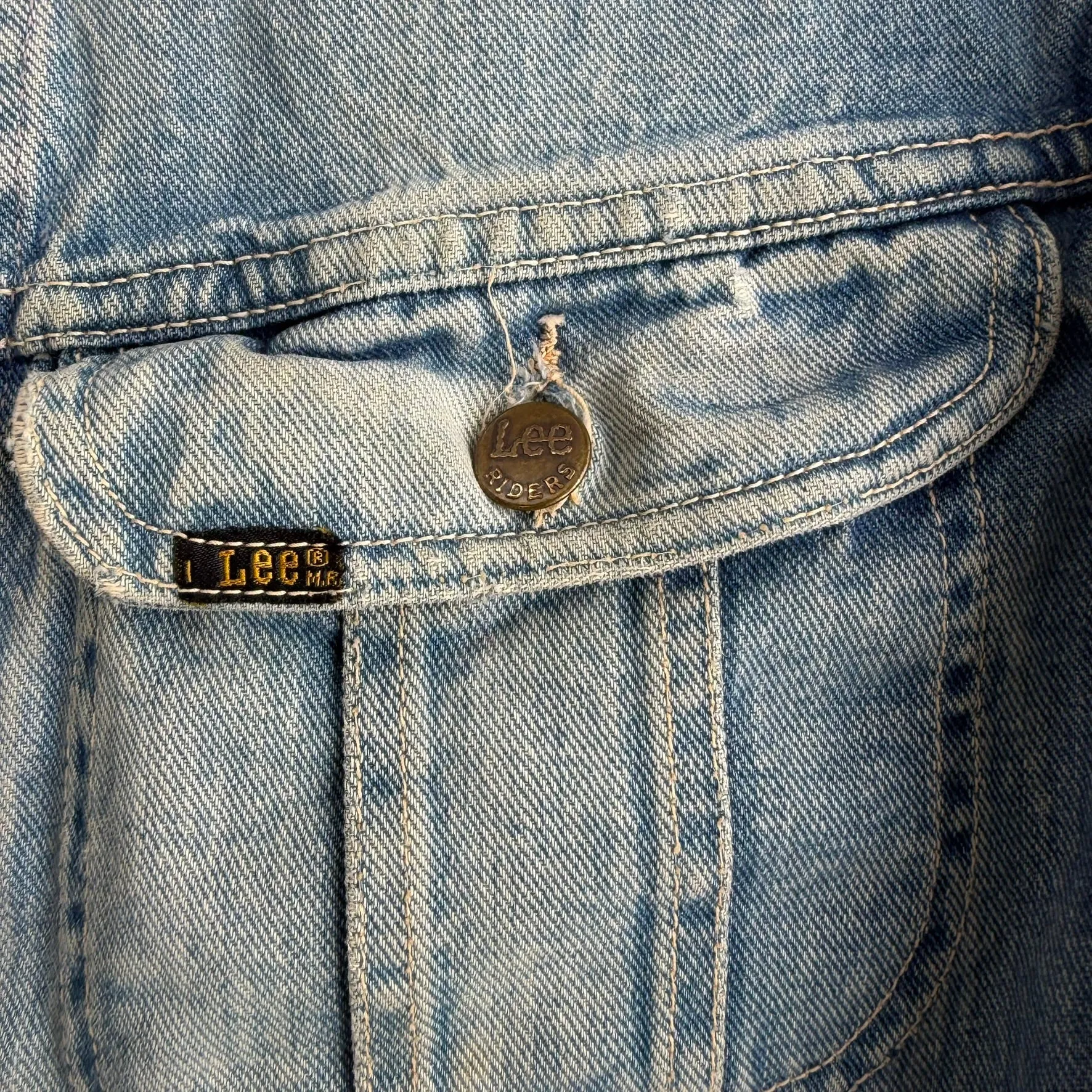J- Vintage Lee Riders Trucker Denim Jacket - M sold by HG Vintage product image thumbnail 3
