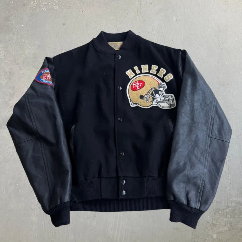 J- Vintage San Francisco 49ers NFL Chalkline Embroidered Logo & Helmet Varsity Jacket - L made by HG Vintage