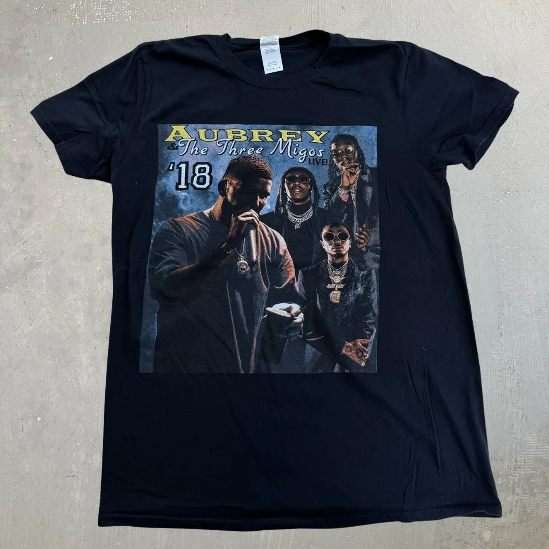 J- '18 Drake Aubrey & The Three Migos Live Tour Picture Tee - M sold by HG Vintage