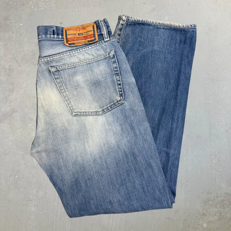 J- Vintage Diesel Industry Denim Straight Leg Jeans - 33w made by HG Vintage
