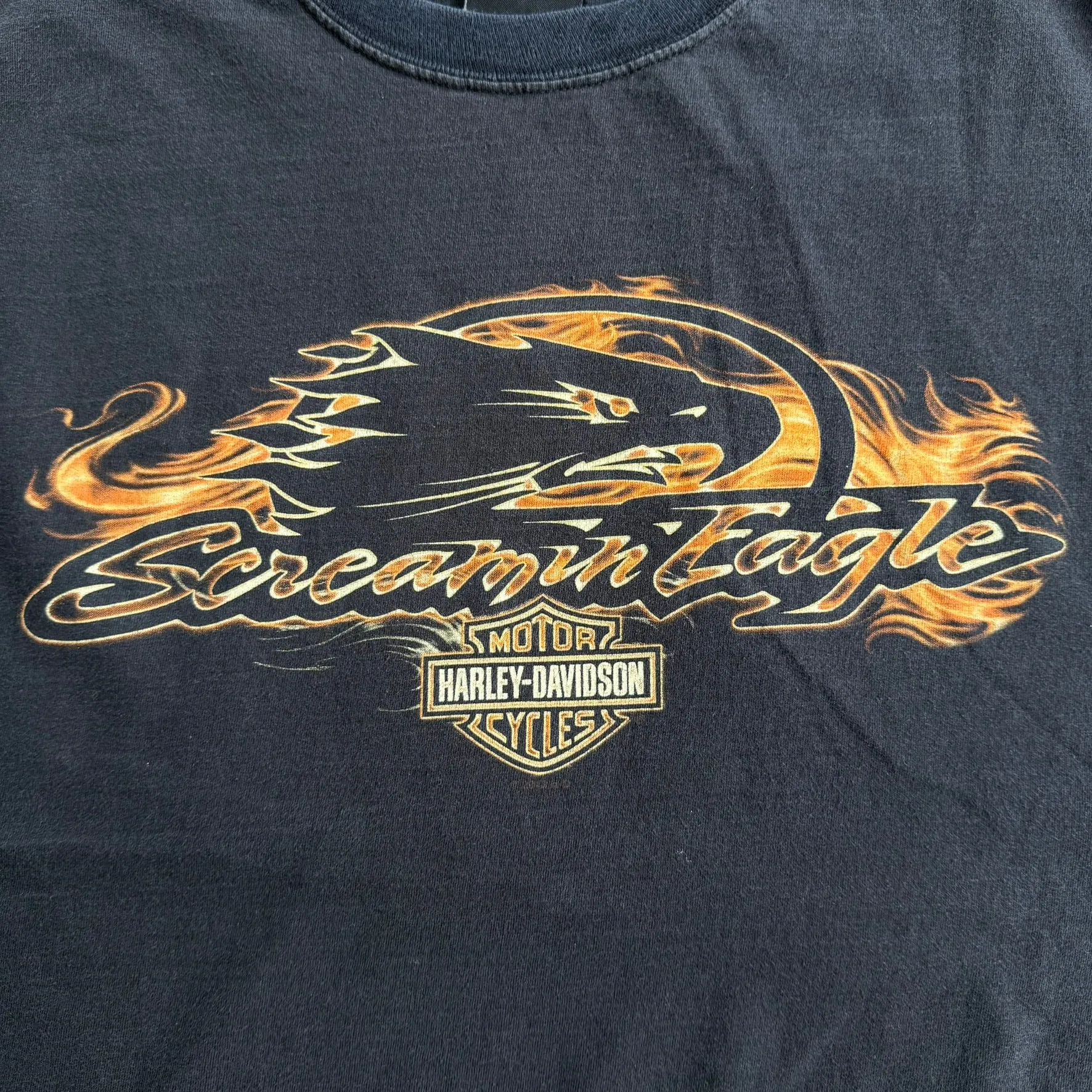 J- Vintage '12 Harley Davidson Apache Junction Arizona Graphic Tee - L sold by HG Vintage product image thumbnail 2