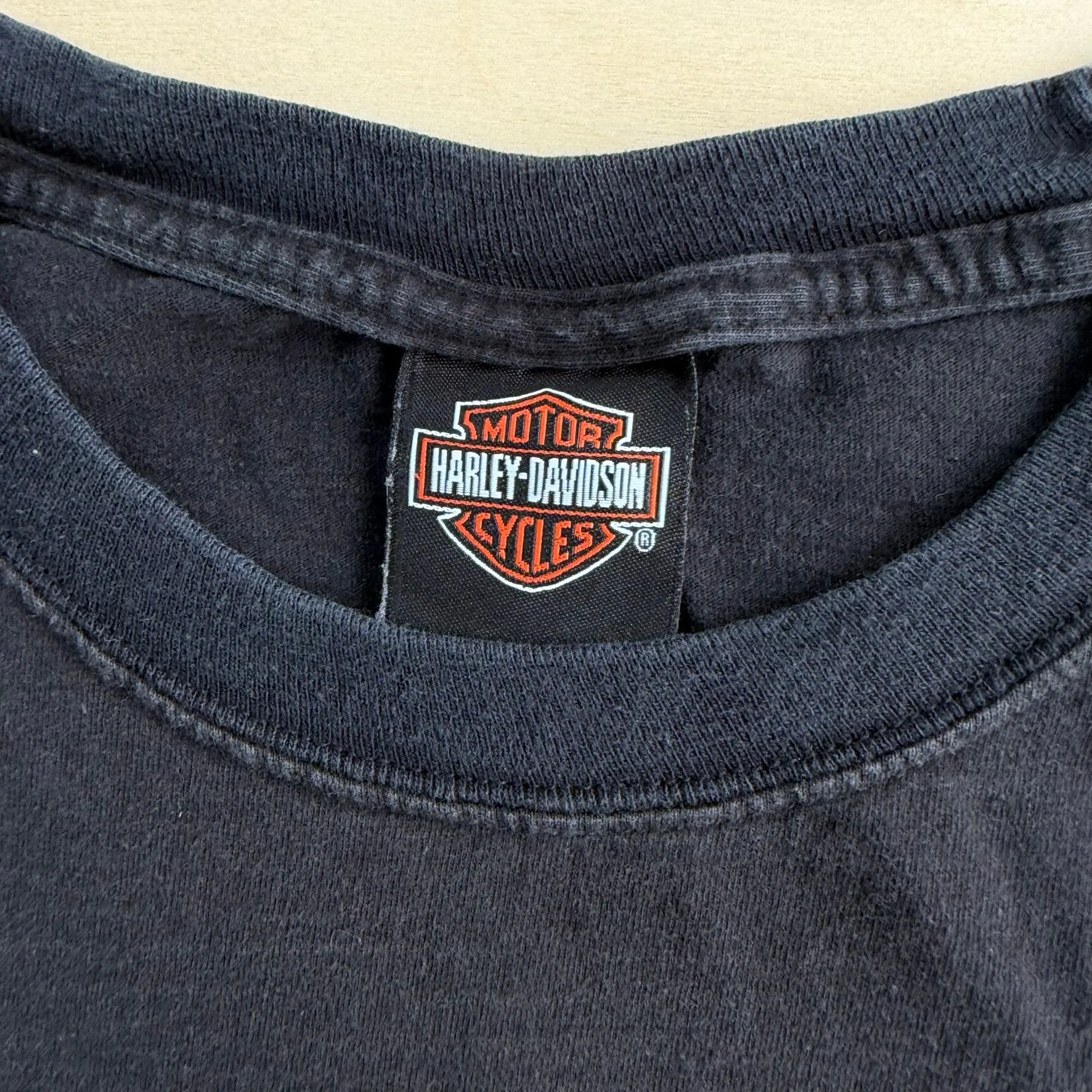 J- Vintage '12 Harley Davidson Apache Junction Arizona Graphic Tee - L sold by HG Vintage product image thumbnail 3
