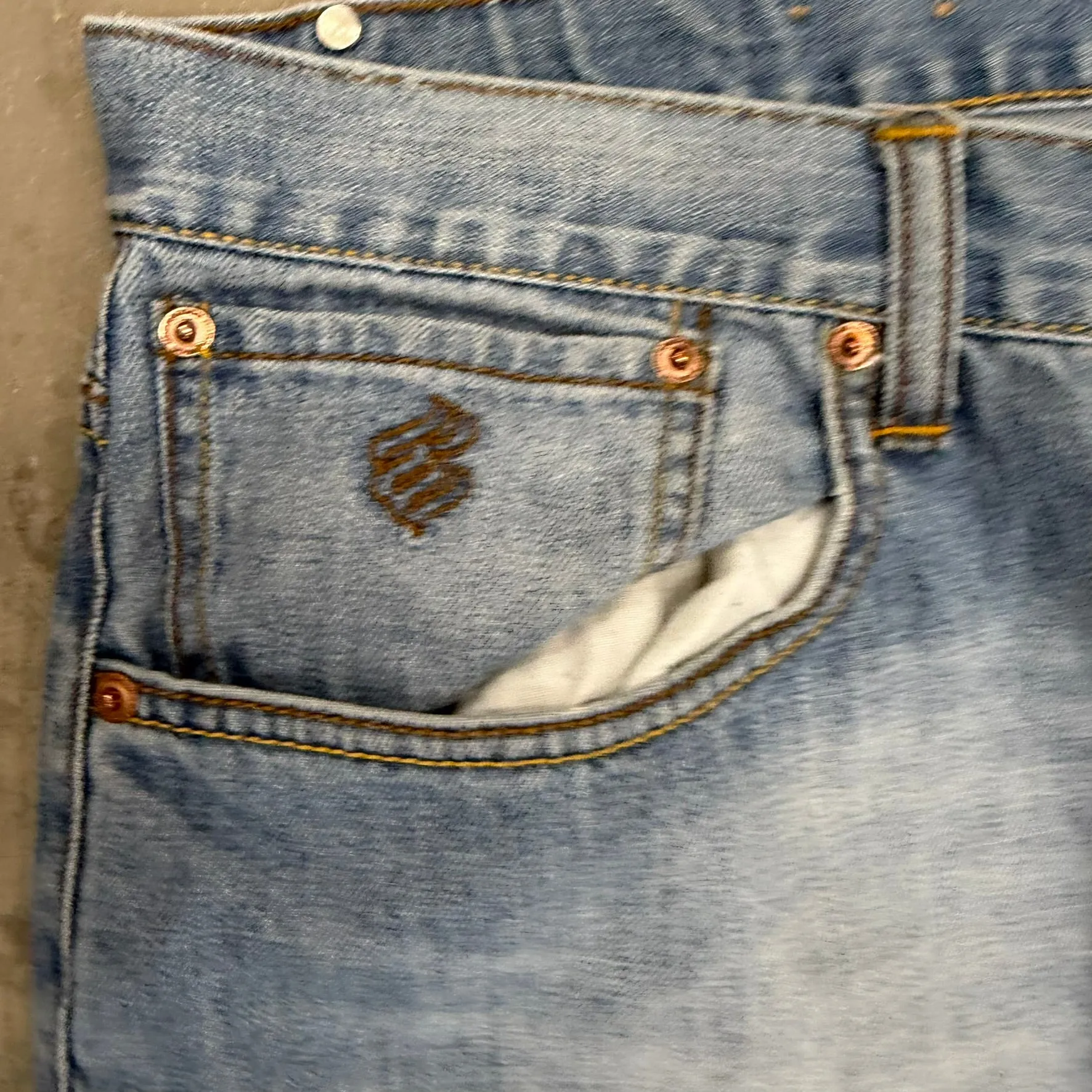 J- Vintage Rocawear Denim Company Straight Leg Jeans - 38x32 sold by HG Vintage product image thumbnail 4