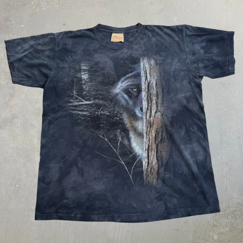 J- Vintage '02 The Mountain Wolf & Tree Graphic Acid Wash Tee - L made by HG Vintage