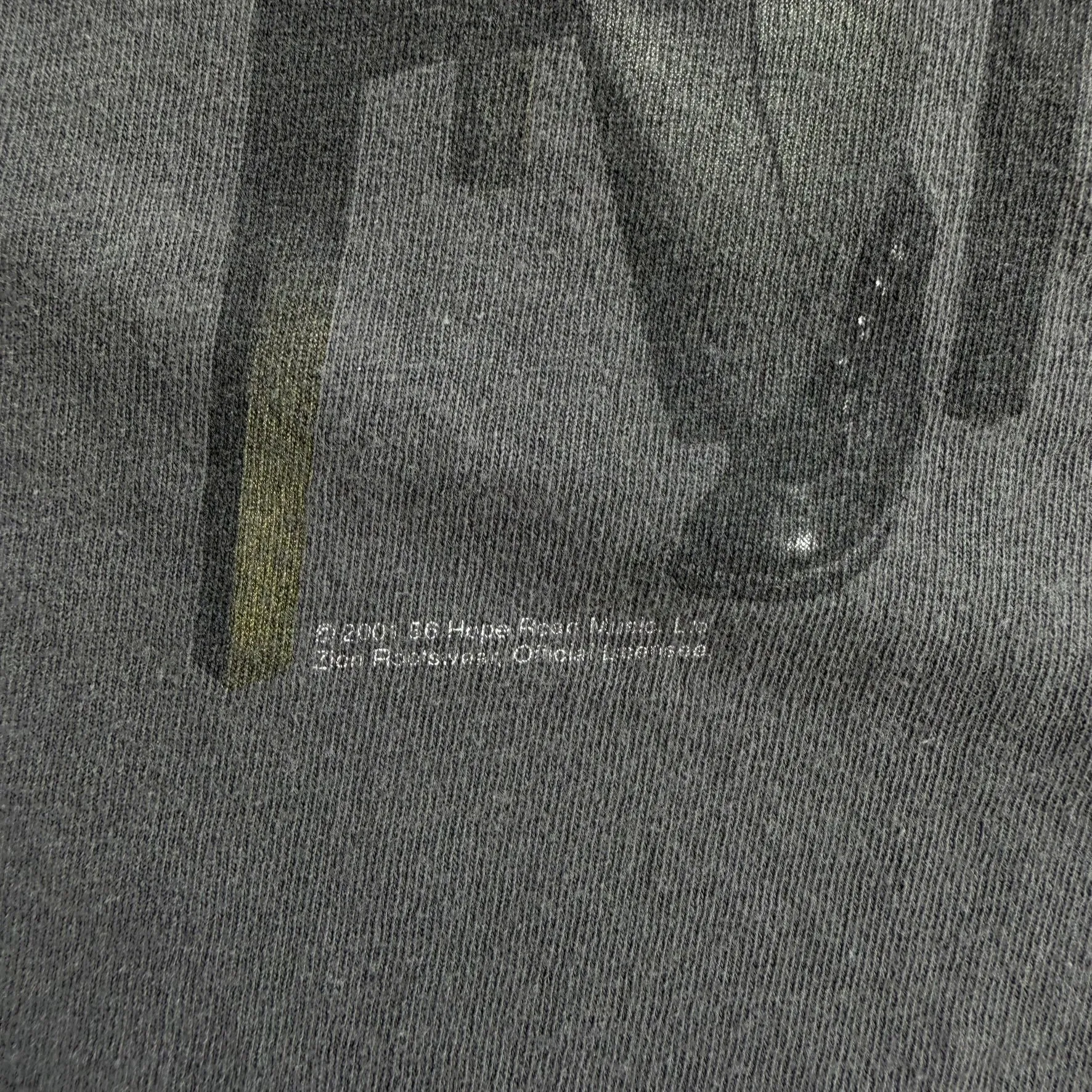 J- Vintage '01 Zion Bob Marley Smoking Graphic Tee - M sold by HG Vintage product image thumbnail 3