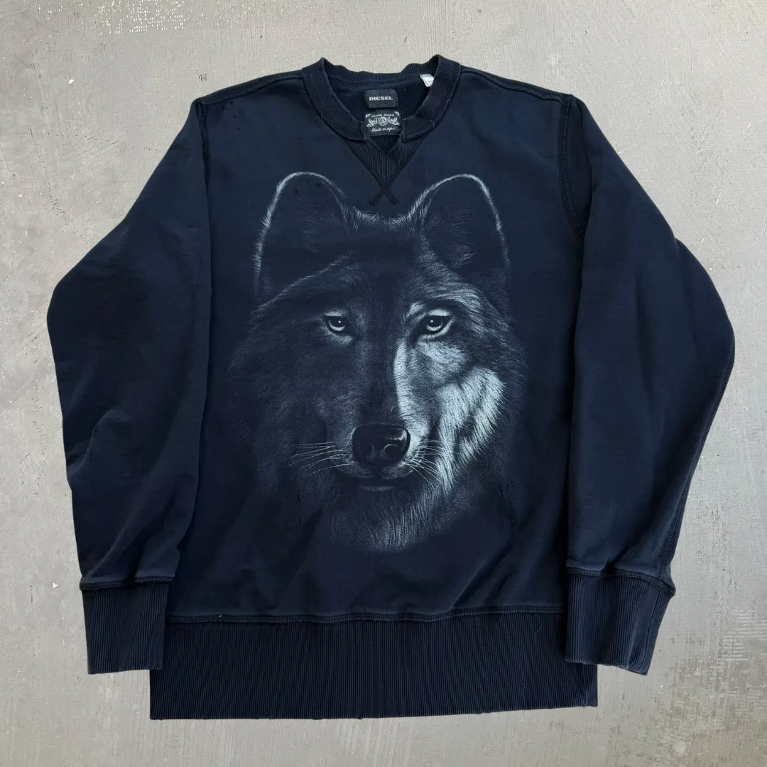 J- Vintage Diesel Wolf Graphic Crewneck - M sold by HG Vintage