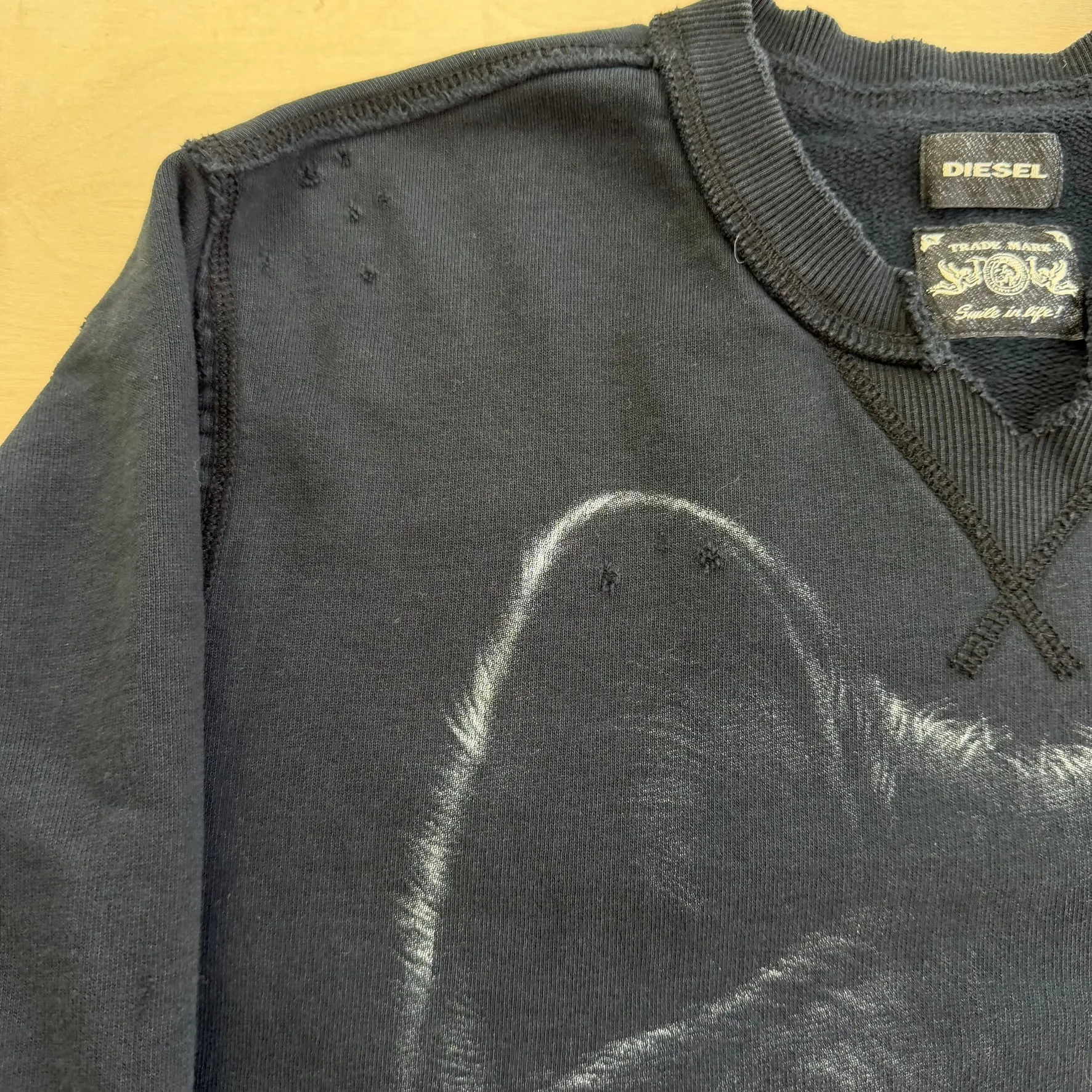 J- Vintage Diesel Wolf Graphic Crewneck - M sold by HG Vintage product image thumbnail 4