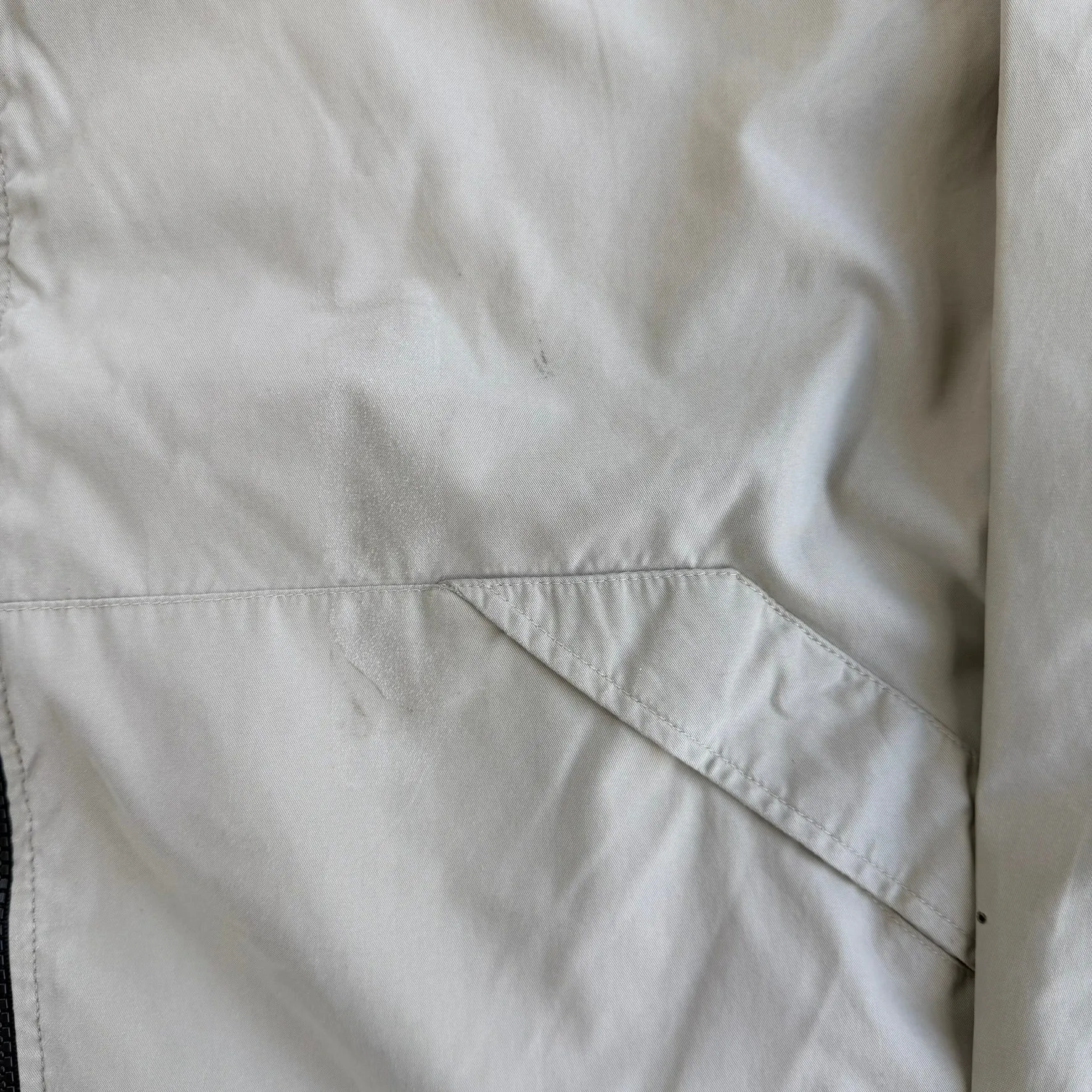 J- Vintage Ralph Lauren Chaps Embroidered Logo Bomber Style Beige Zip Up Jacket - XL sold by HG Vintage product image thumbnail 4
