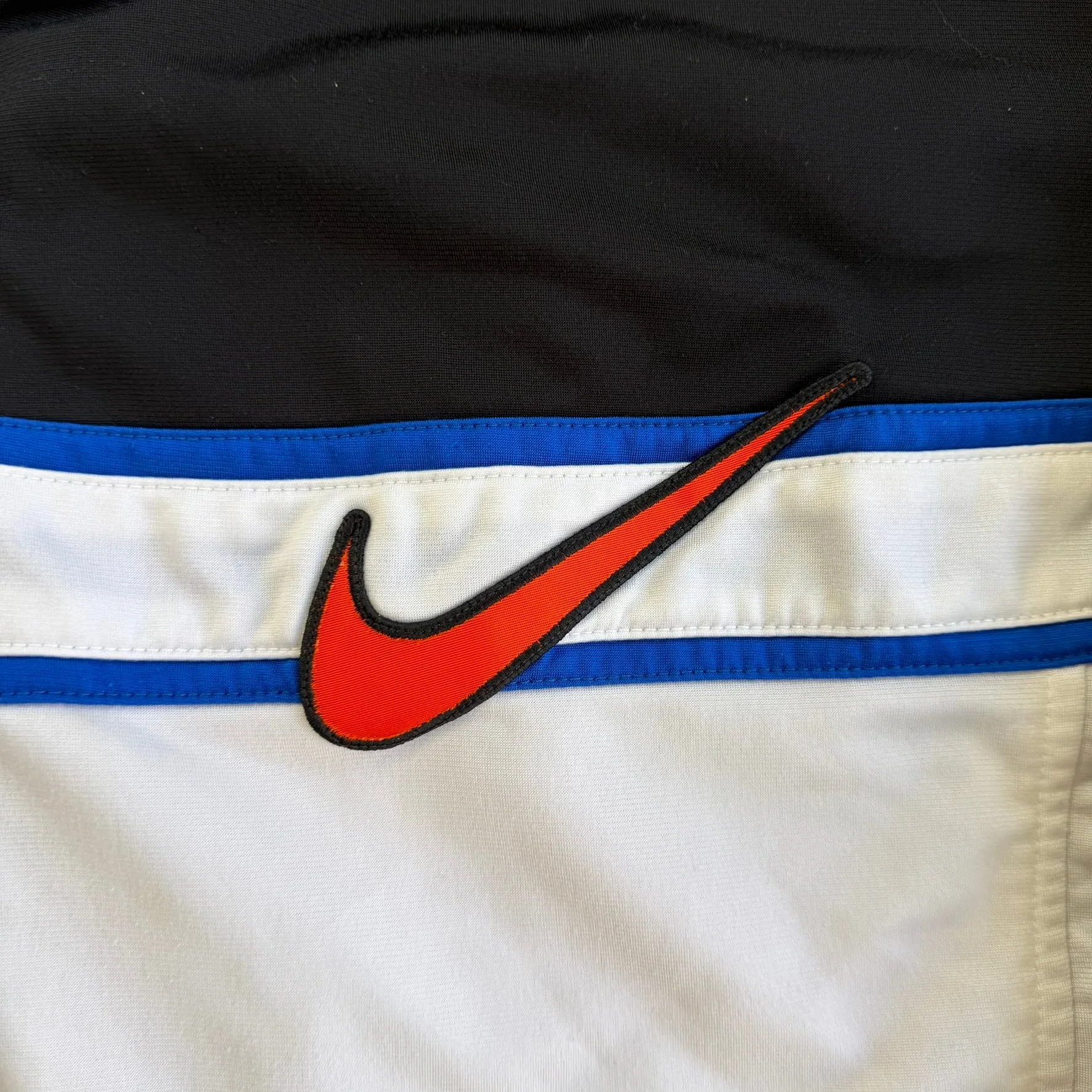 J- Vintage 90s Nike Embroidered Big Swoosh Zip Up Track Jacket - M sold by HG Vintage product image thumbnail 2
