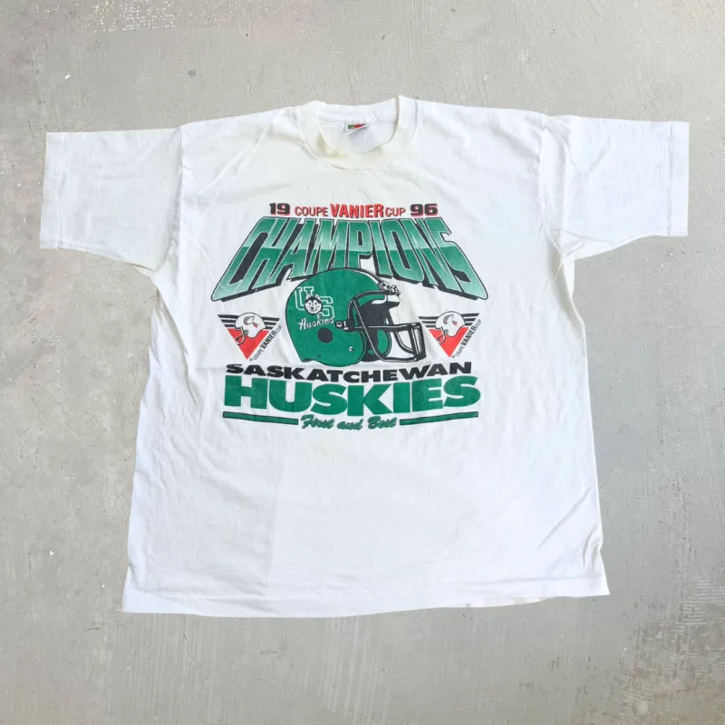 J- Vintage '96 Vanier Cup Saskatchewan Huskies Champions Graphic Single Stitch Tee - XL made by HG Vintage