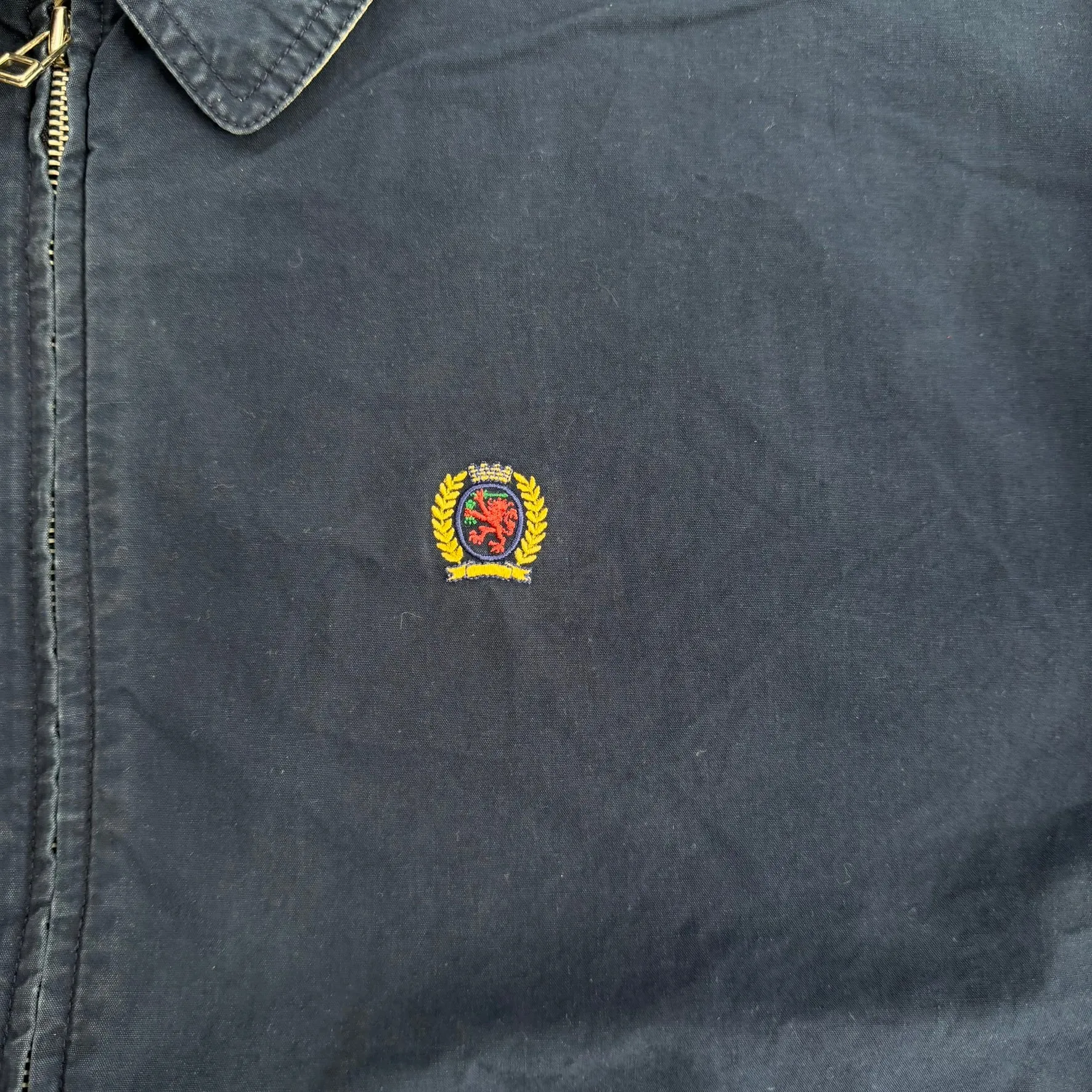 J- Vintage Tommy Hilfiger Embroidered Crest Navy Harrington Lightweight Jacket - XL sold by HG Vintage product image thumbnail 2