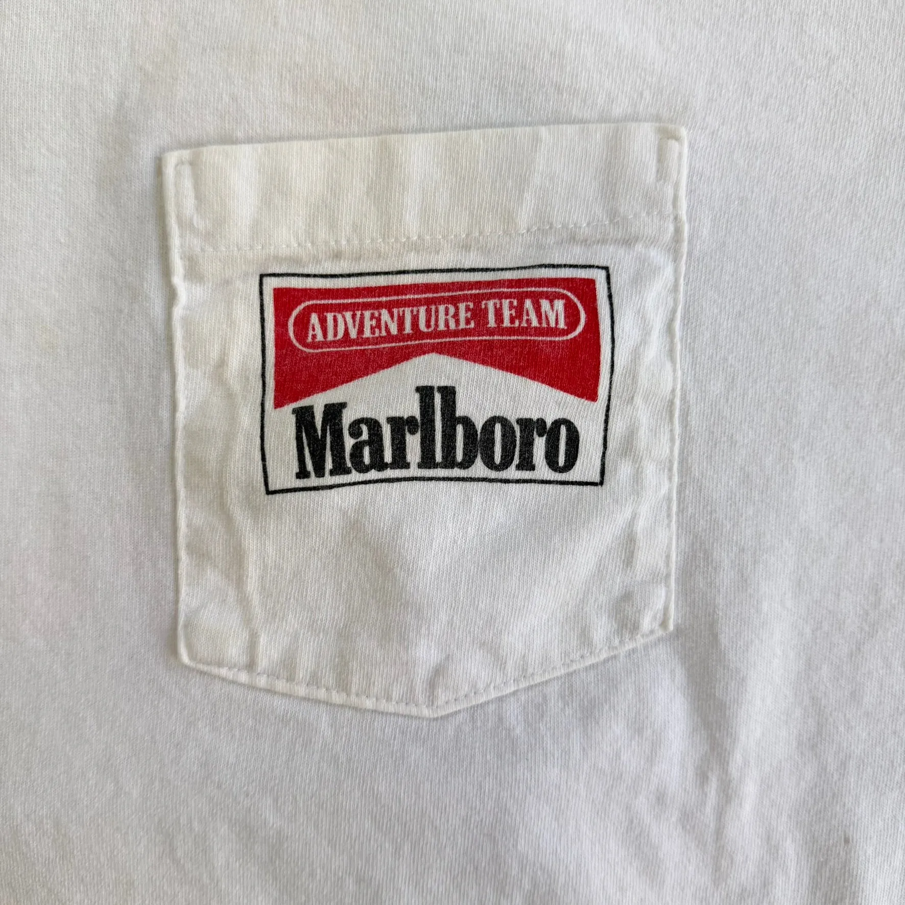 J- Vintage Marlboro Adventure Team Race Car Graphic Made In USA Single Stitch Pocket Tee - OSFA (fits L) sold by HG Vintage product image thumbnail 2