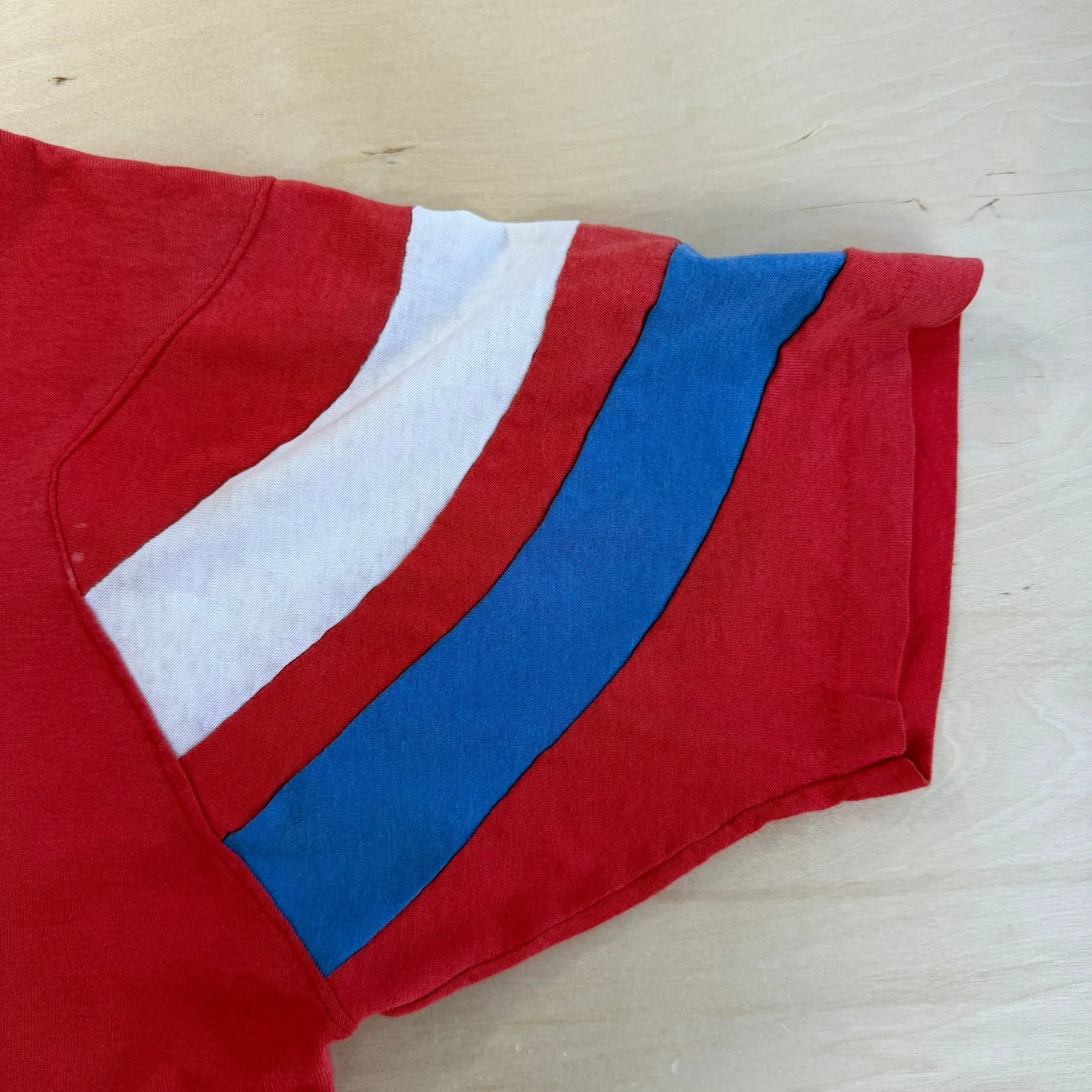 J- Vintage Champion Embroidered Logo Sleeve Made In USA Single Stitch Tee - L sold by HG Vintage product image thumbnail 2
