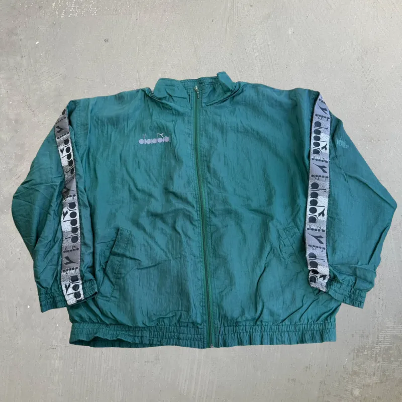 J- Vintage 90s Diodora Embroidered Logo Zip Up Lightweight Jacket - L made by HG Vintage