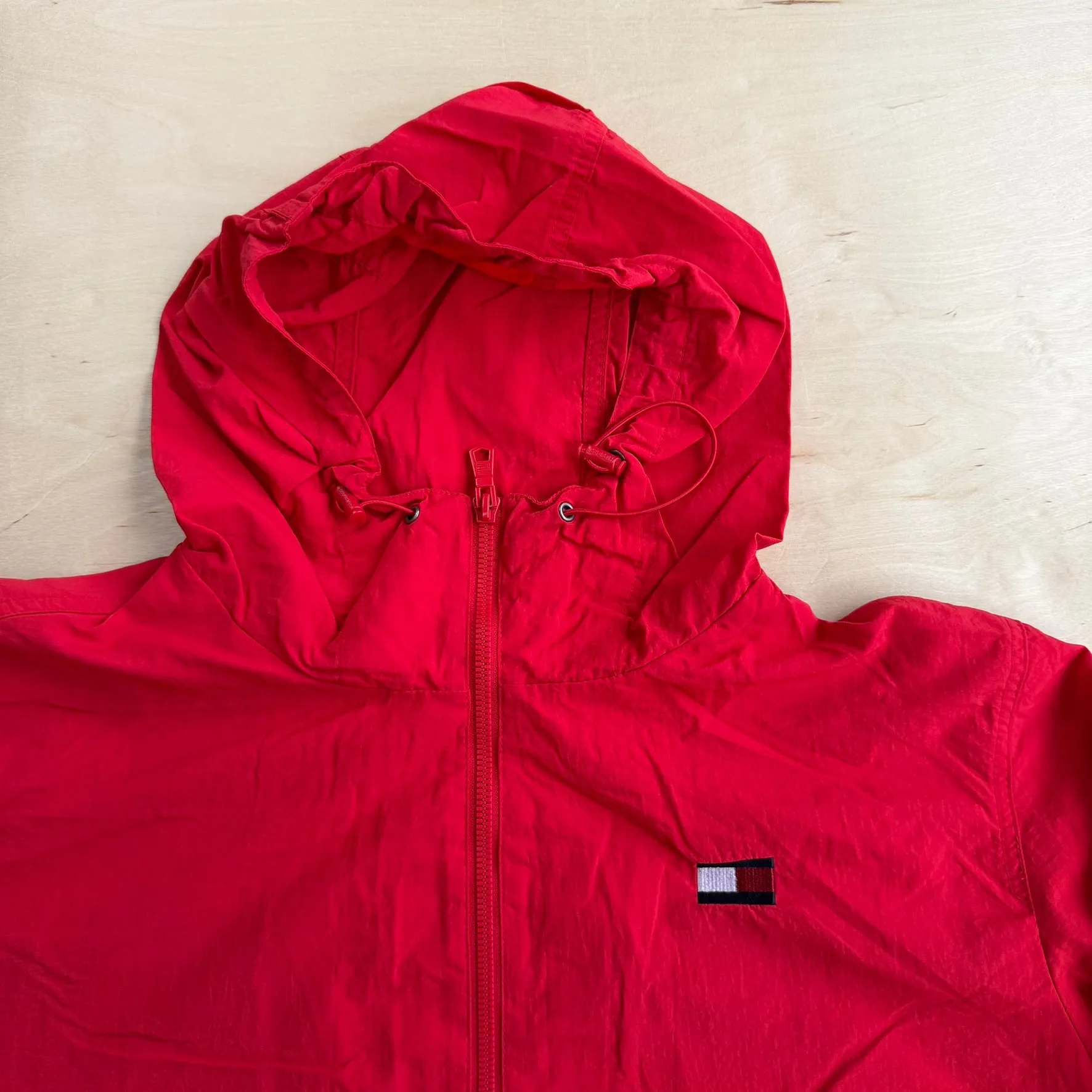 J- Vintage Tommy Hilfiger Color Block Lightweight Pull Over Anorak Jacket - XL sold by HG Vintage product image thumbnail 3
