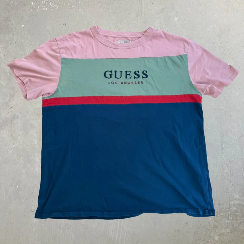 J- Vintage Guess Los Angeles Embroidered Text Color Block Tee - L made by HG Vintage