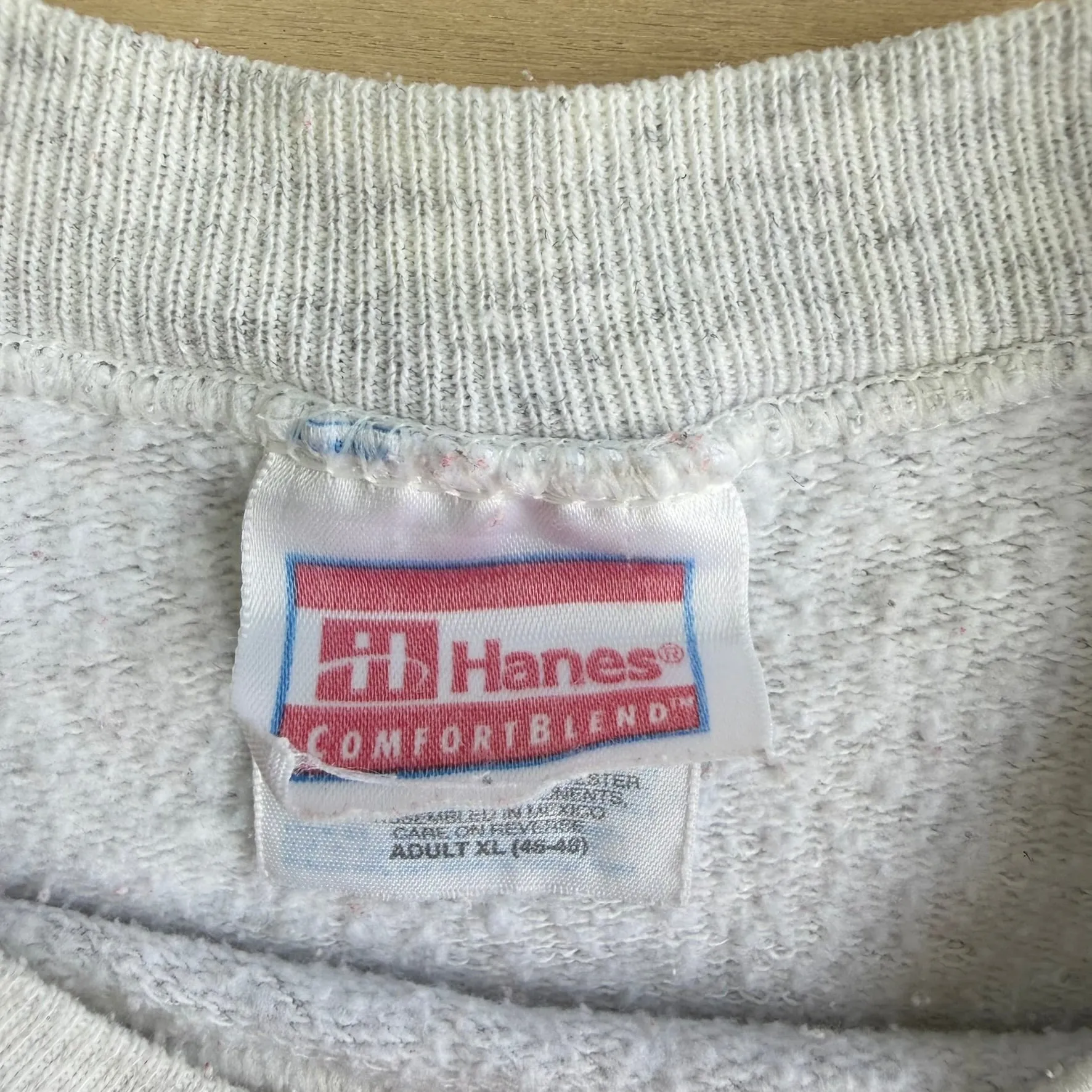 J- Vintage '87 The Seal Of George Washington Bellingham Washington Graphic Crewneck - XL sold by HG Vintage product image thumbnail 4