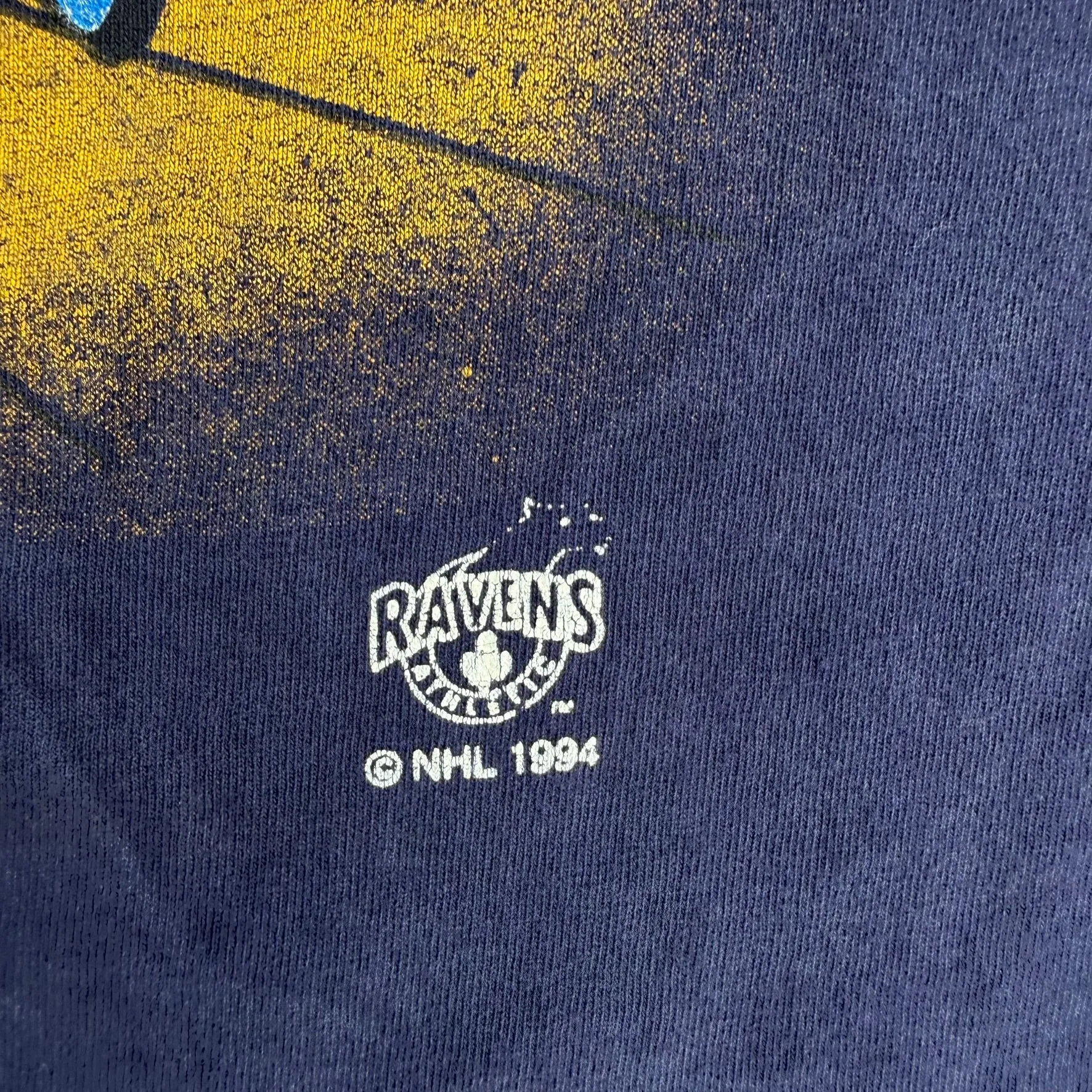 J- Vintage '94 Toronto Maple Leafs NHL Arena Graphic & Text Tee - XL sold by HG Vintage product image thumbnail 3